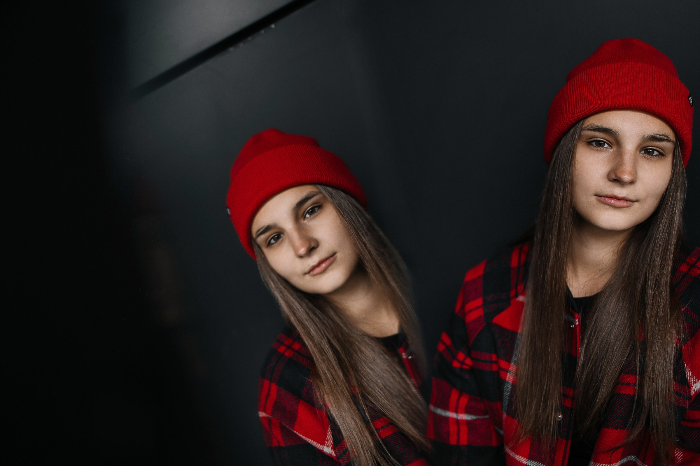 Катя в красном. Семейный, женский и детский фотограф Татьяна Колобаева