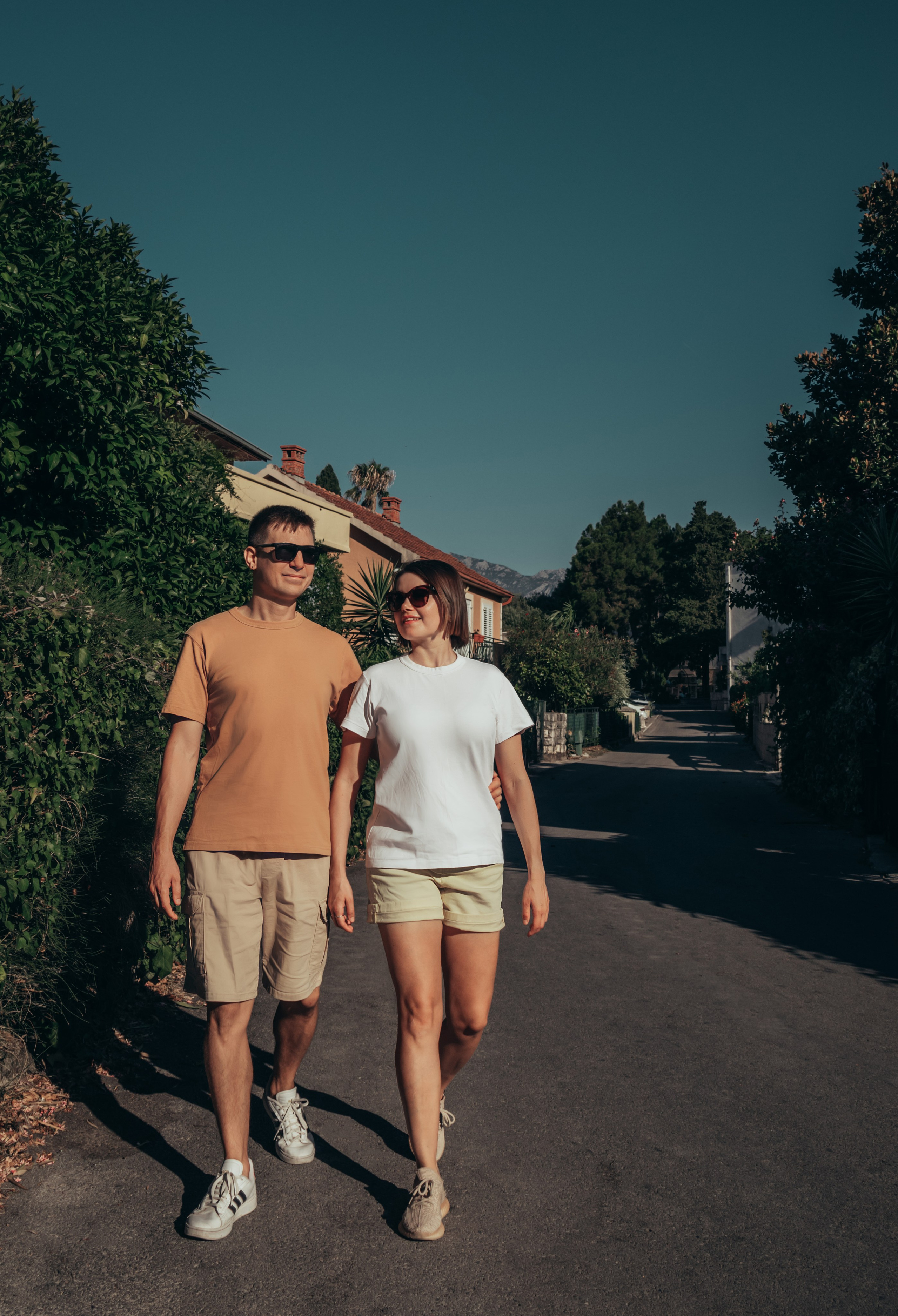 Gentle morning with Rimma and Maxim. Portrait photographer in Tivat Montenegro Katerina Kirsanova