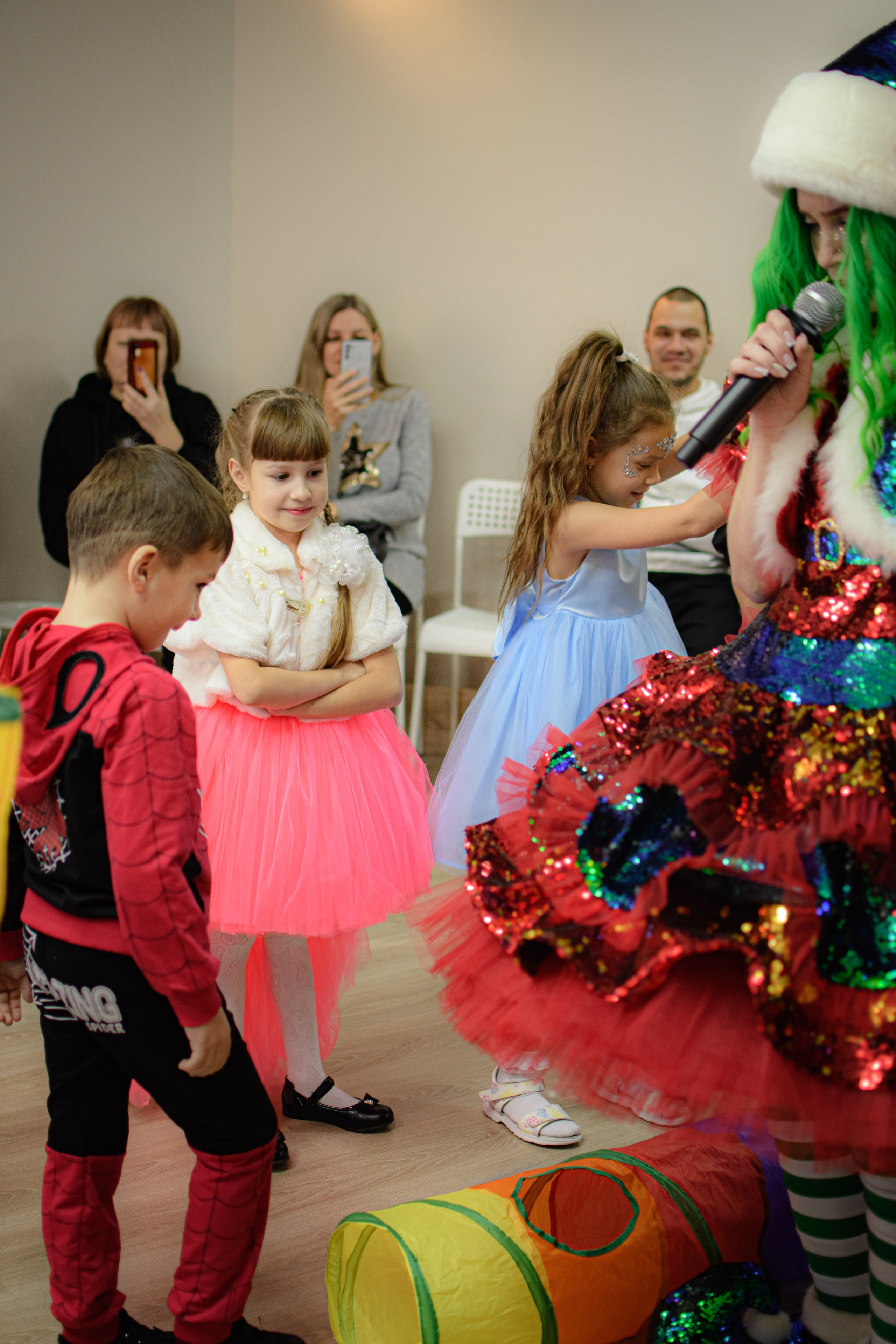 HAPPY NEW YEAR. Photokarish