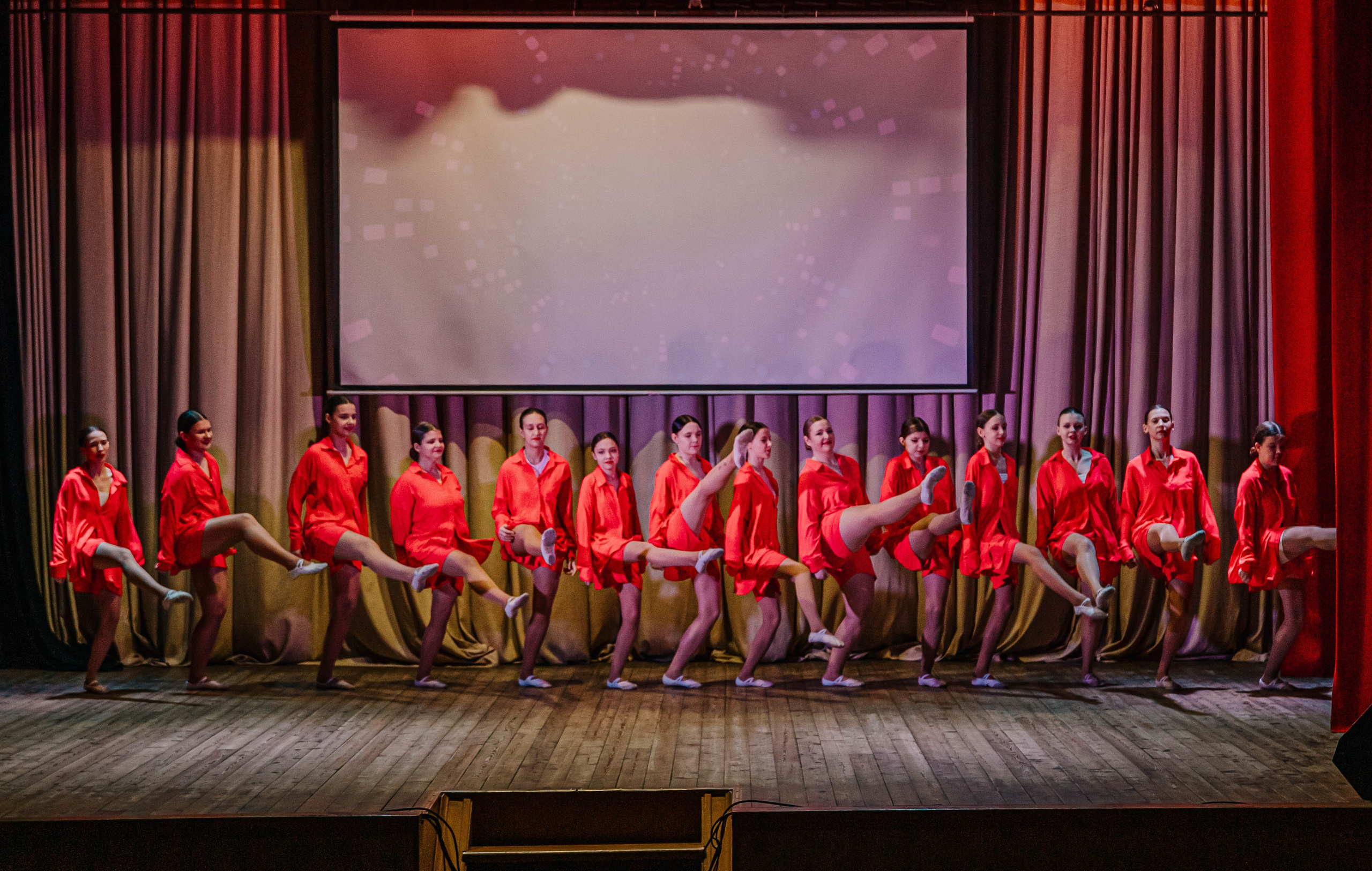 Отчетный концерт хореографического коллектива Пульс!. Фотограф Дарья Маташкова