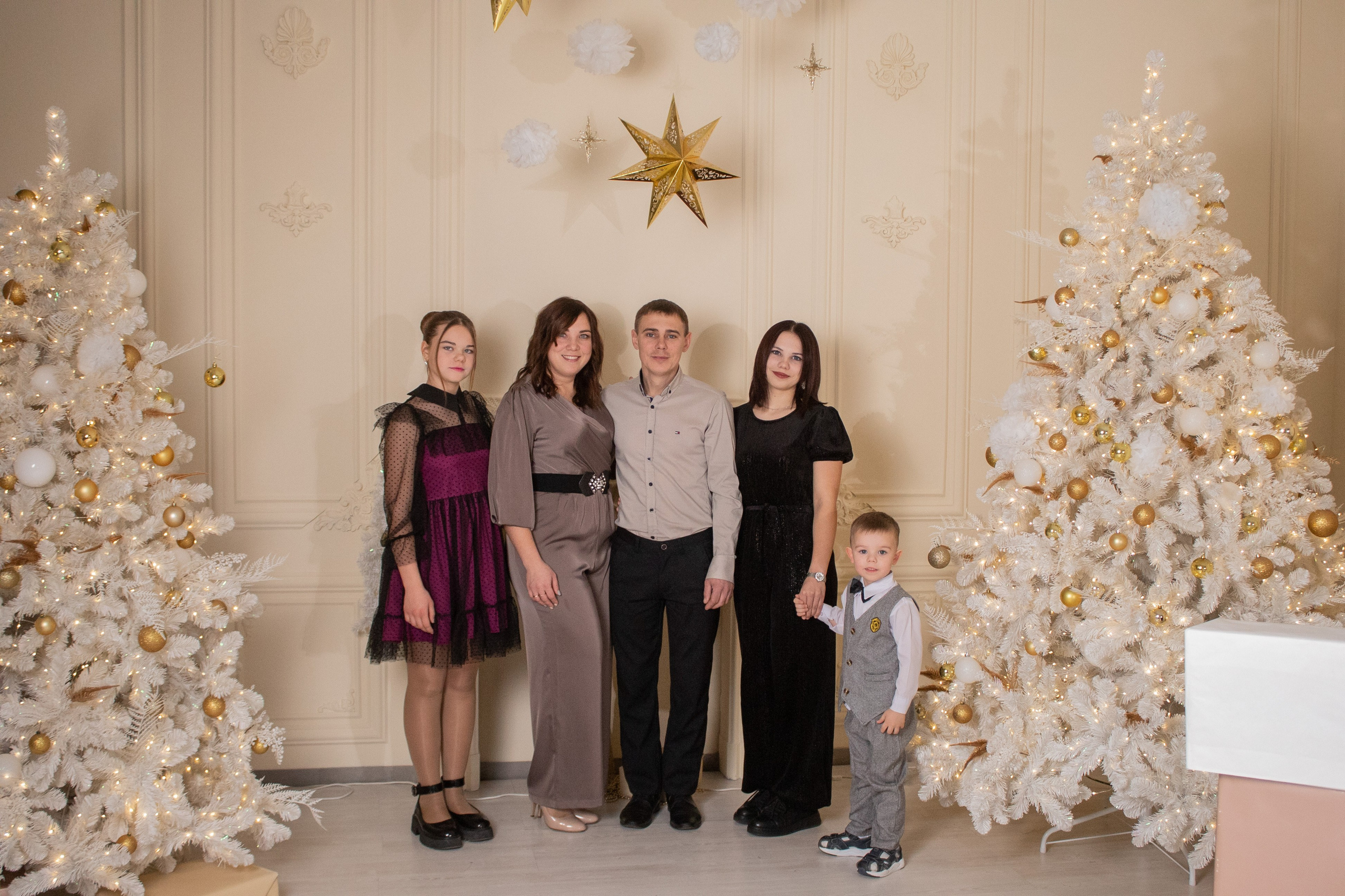 Новый год 2025. Семейный фотограф в Саратове Элоиза Ляпина