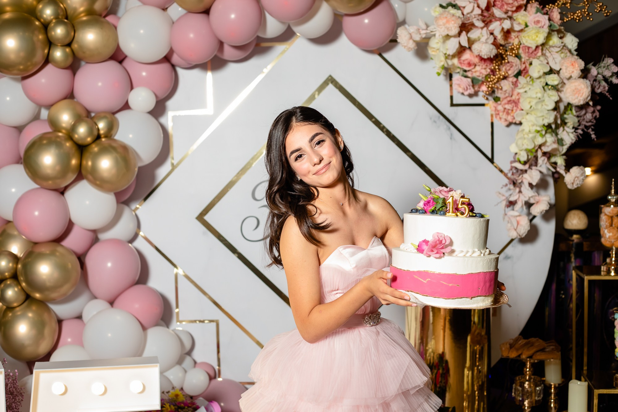 Съемки в ресторанах (свадьбы, юбилеи, выпускные вечера). Семейный и детский фотограф Марина Баладьян Сочи / Краснодар / Москва