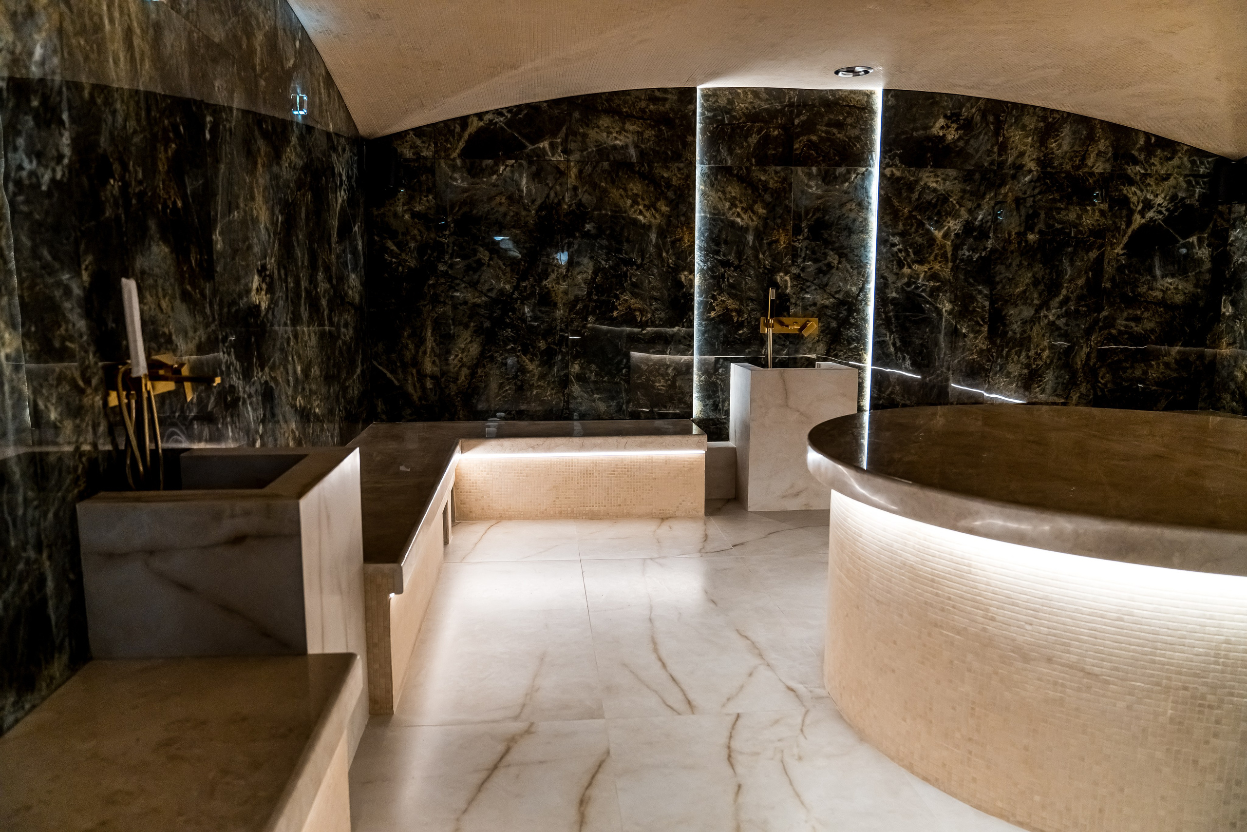 Термы — «МАГИЯ ТЕПЛА». Сергей Петруша. Фотограф