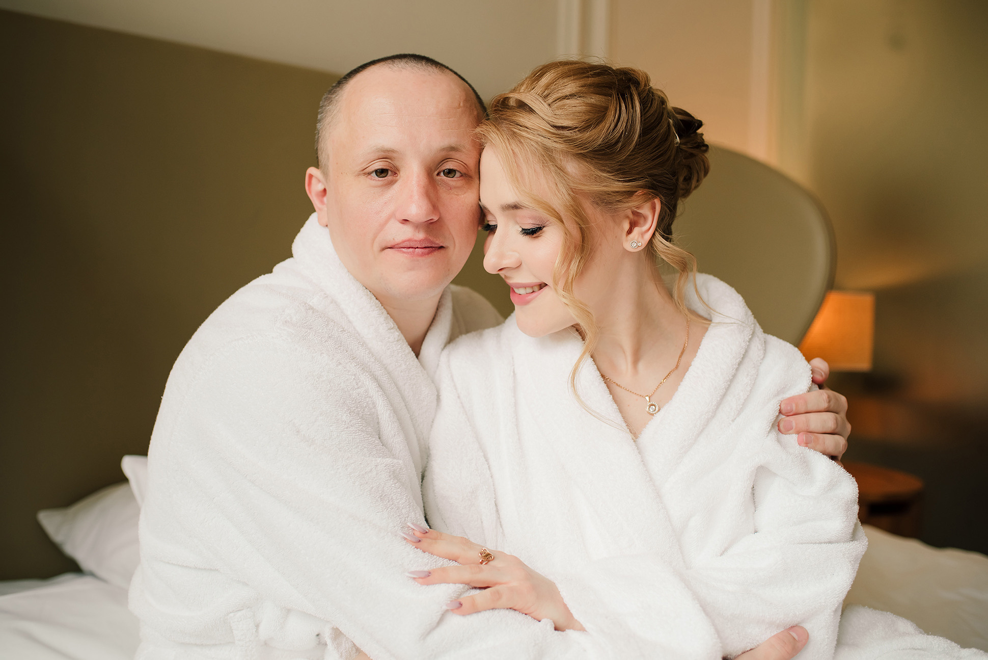 Юля и Миша. Красивое утро и Витебский вокзал. Семейный и Свадебный фотограф. Санкт-Петербург. Пушкин