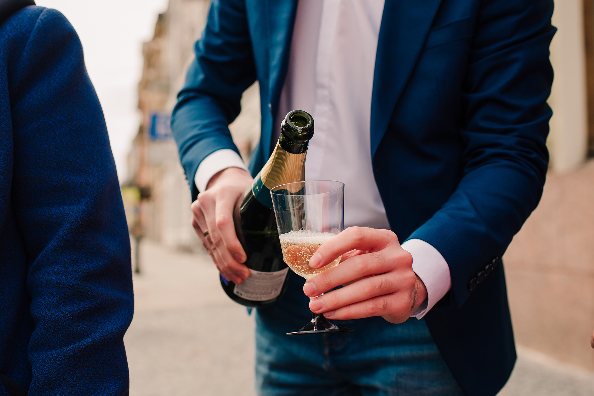 Юля и Миша. Красивое утро и Витебский вокзал. Семейный и Свадебный фотограф. Санкт-Петербург. Пушкин