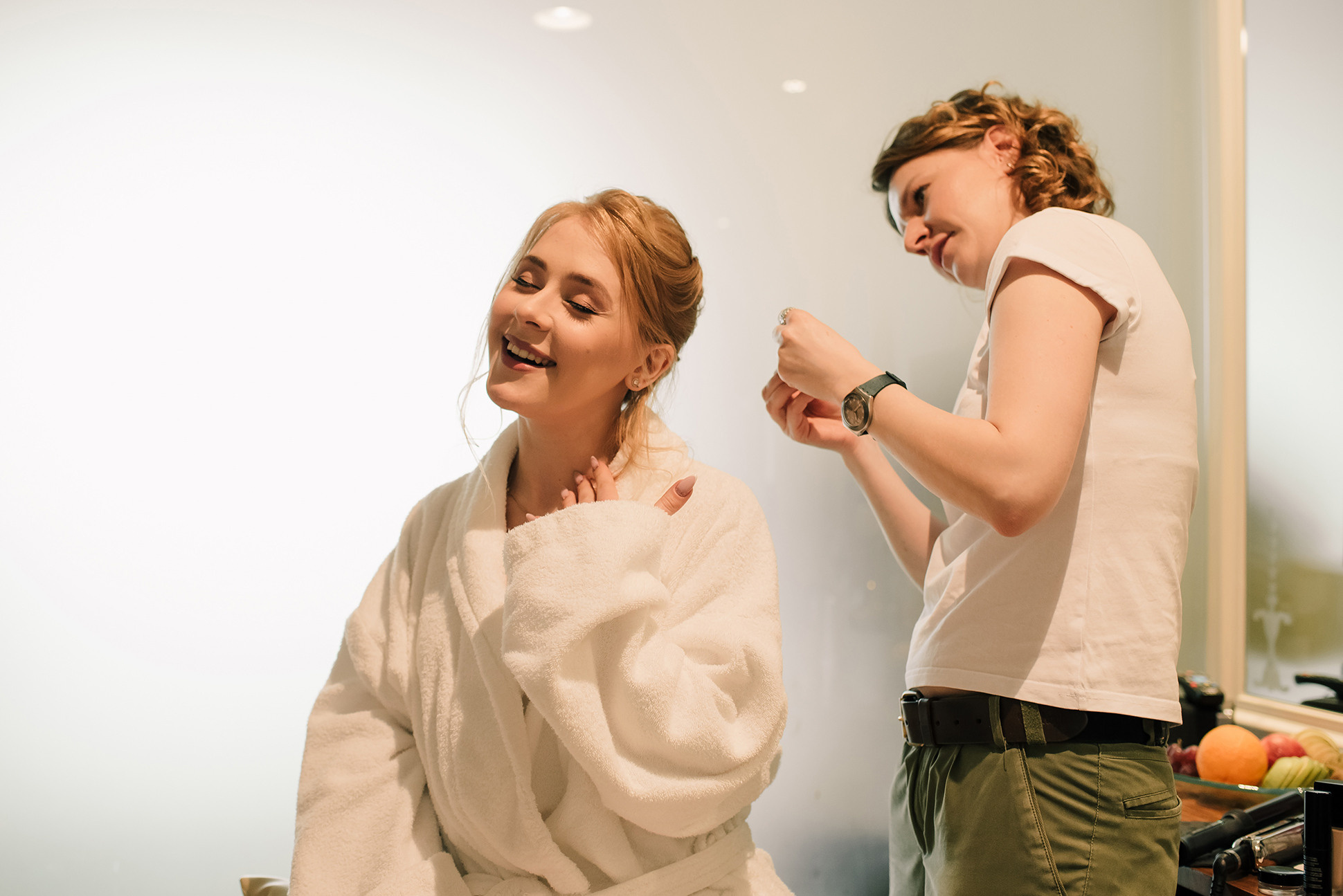 Юля и Миша. Красивое утро и Витебский вокзал. Семейный и Свадебный фотограф. Санкт-Петербург. Пушкин