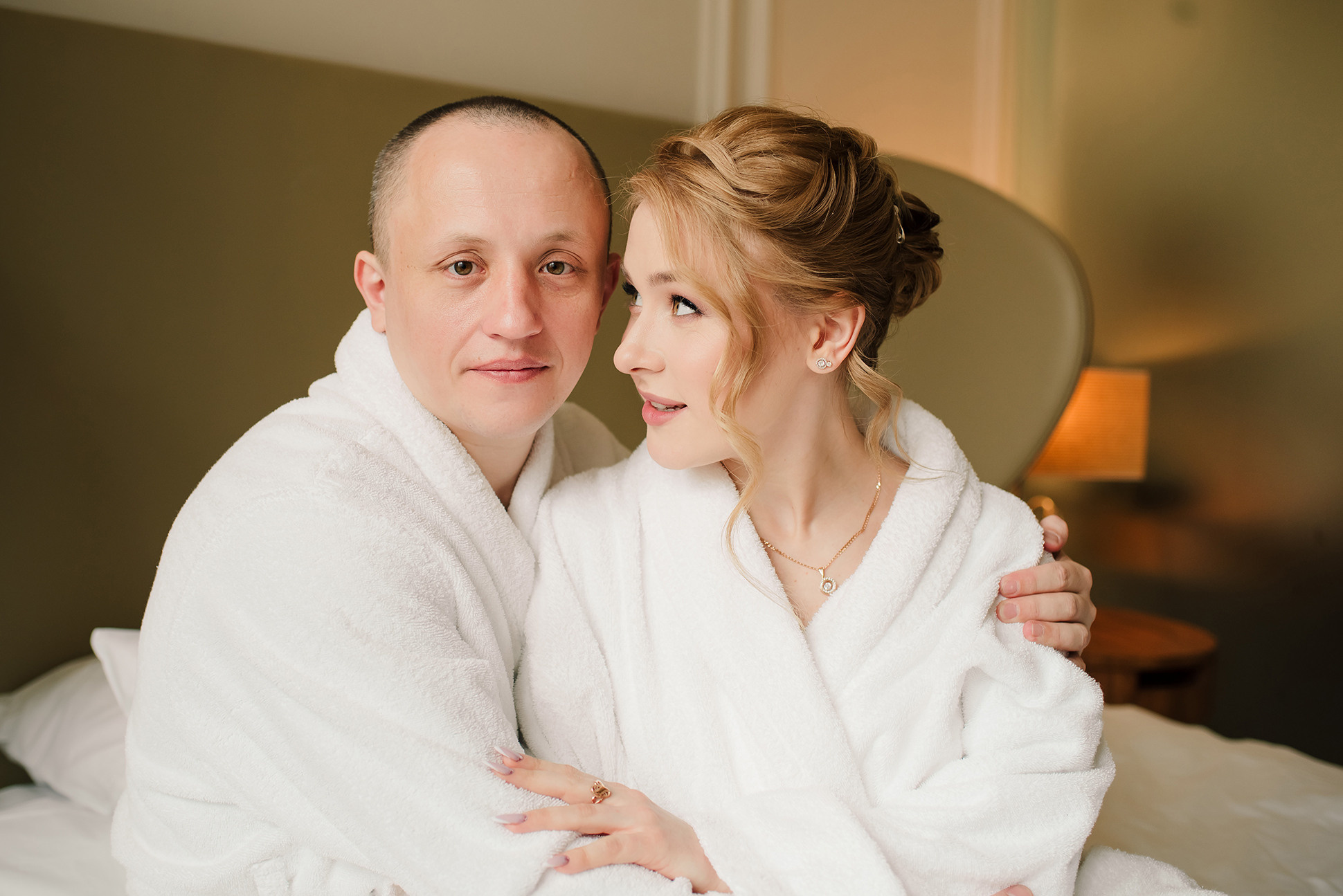 Юля и Миша. Красивое утро и Витебский вокзал. Семейный и Свадебный фотограф. Санкт-Петербург. Пушкин