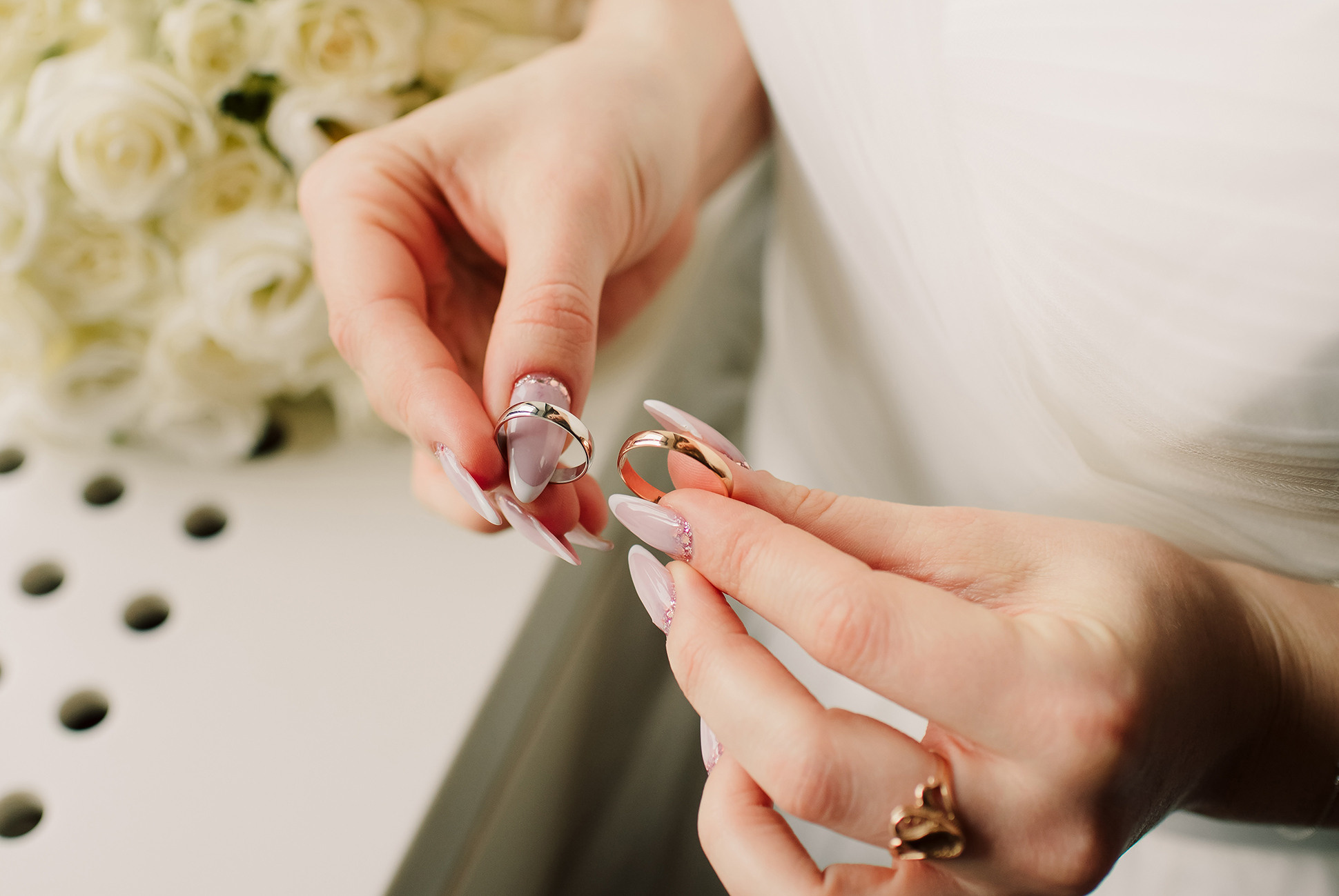 Юля и Миша. Красивое утро и Витебский вокзал. Семейный и Свадебный фотограф. Санкт-Петербург. Пушкин