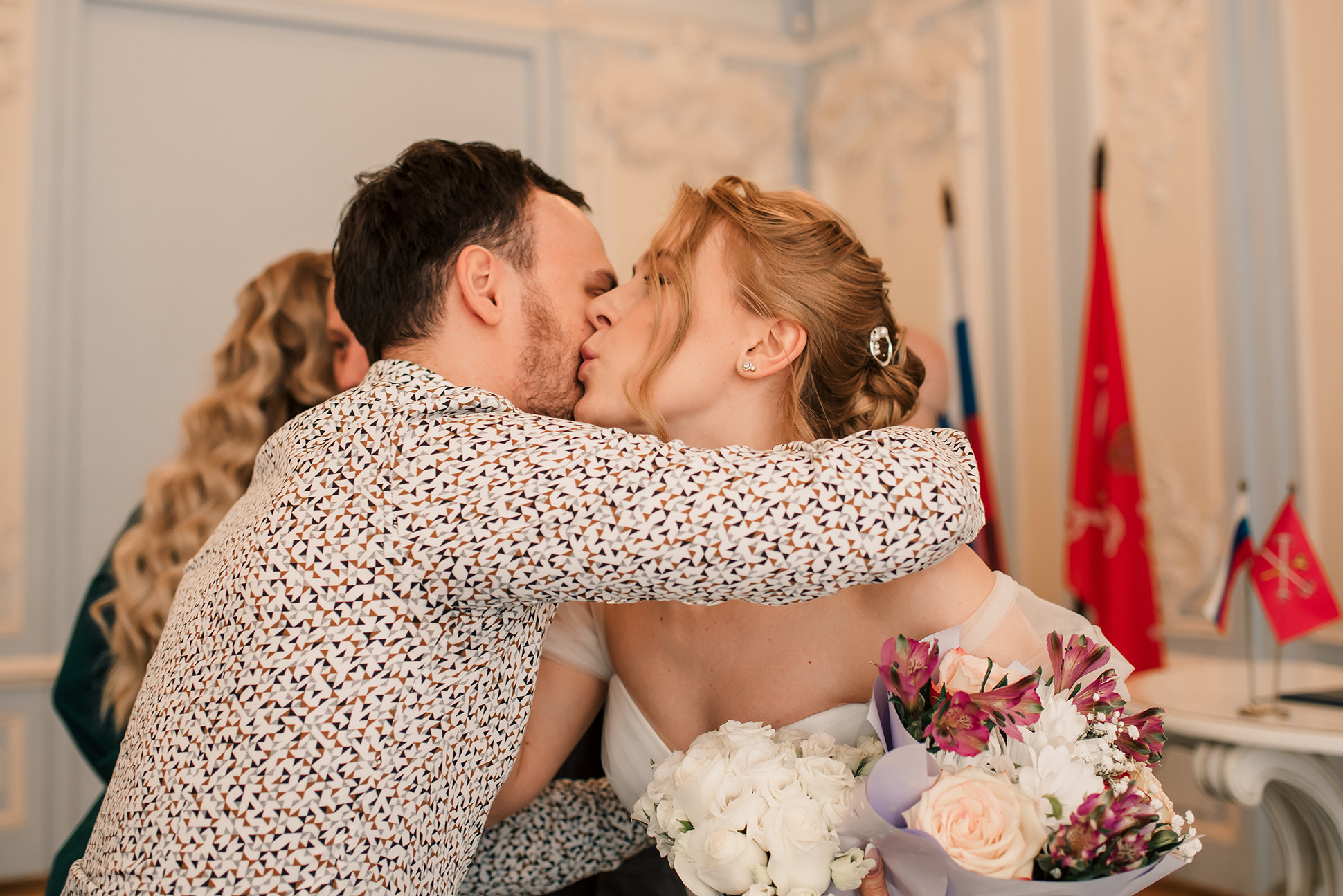 Юля и Миша. Красивое утро и Витебский вокзал. Семейный и Свадебный фотограф. Санкт-Петербург. Пушкин