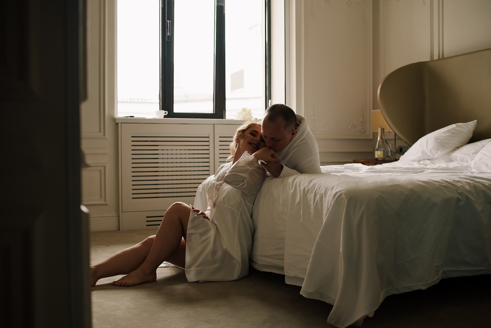 Юля и Миша. Красивое утро и Витебский вокзал. Семейный и Свадебный фотограф. Санкт-Петербург. Пушкин