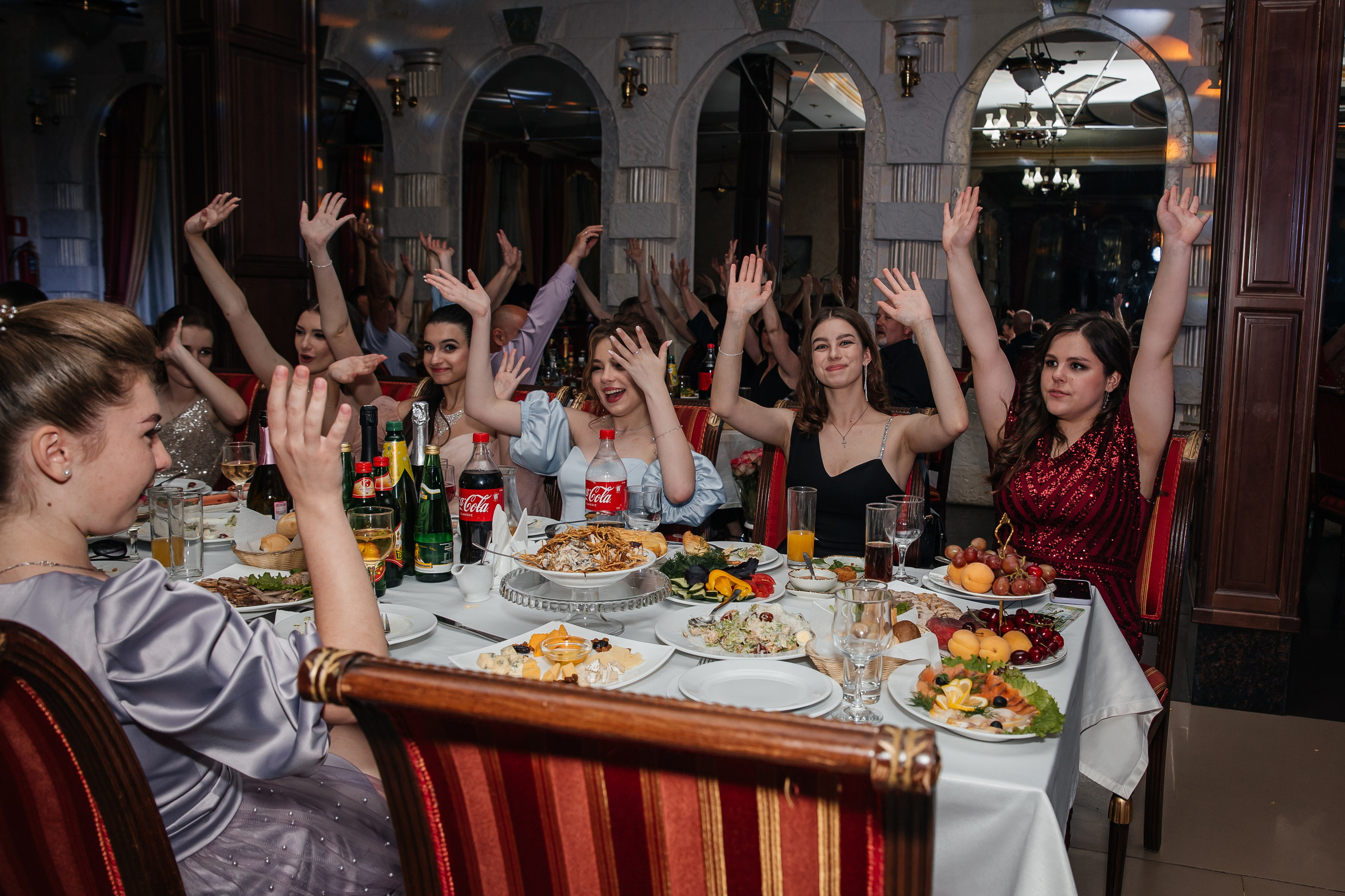 Выпускной 11 класс. Фотограф Любава Колесник. Выпускные альбомы в Крымском районе