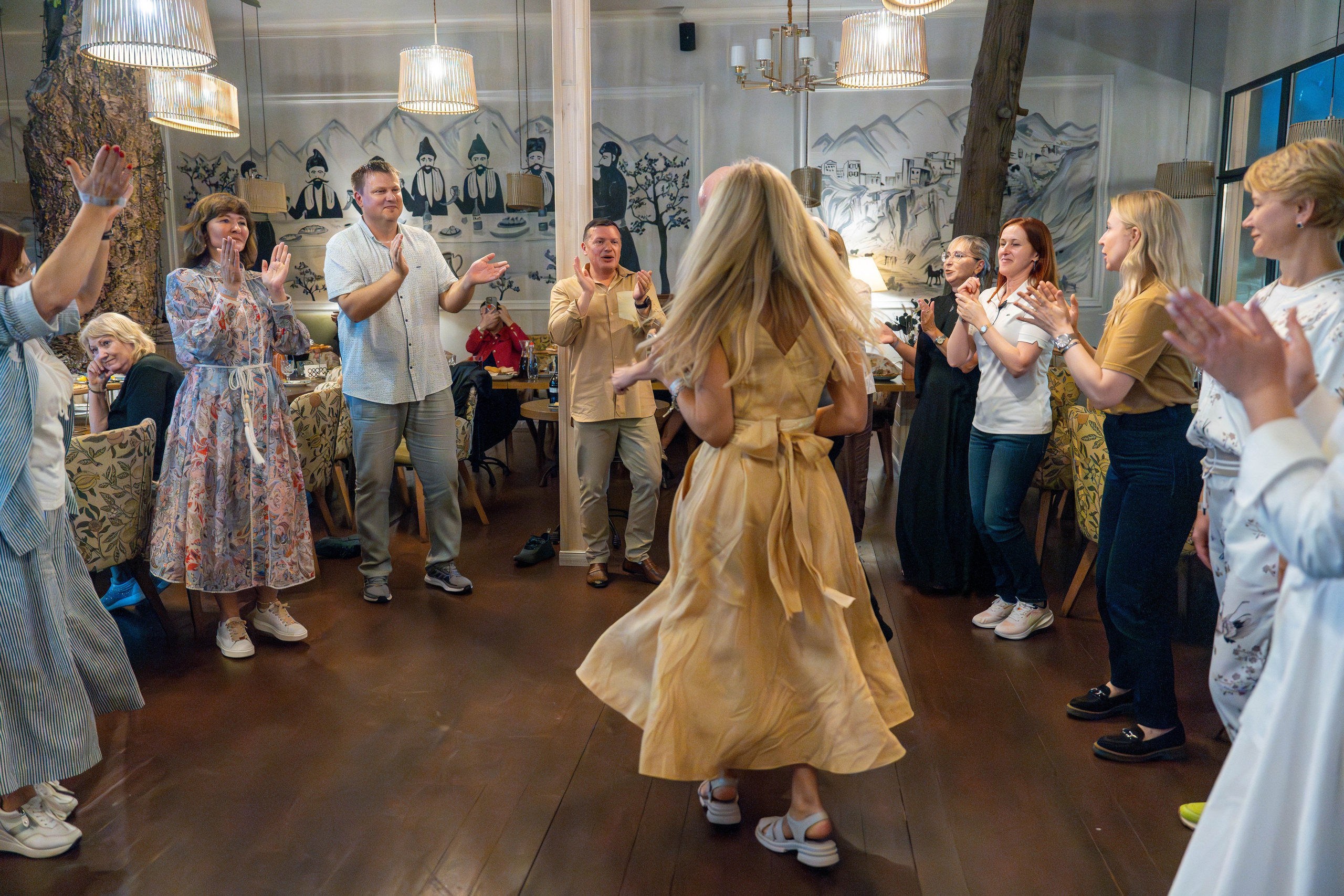 MICE мероприятие для компании Р-фарм. Репортажный фотограф в Красной Поляне и Сочи Павлюченко Екатерина