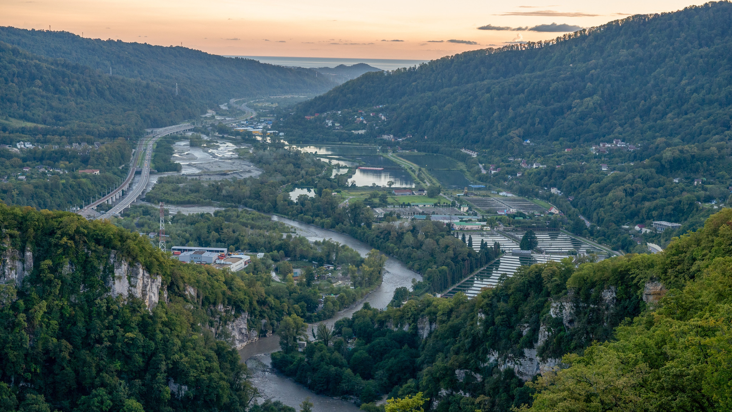 MICE мероприятие для компании Р-фарм. Репортажный фотограф в Красной Поляне и Сочи Павлюченко Екатерина