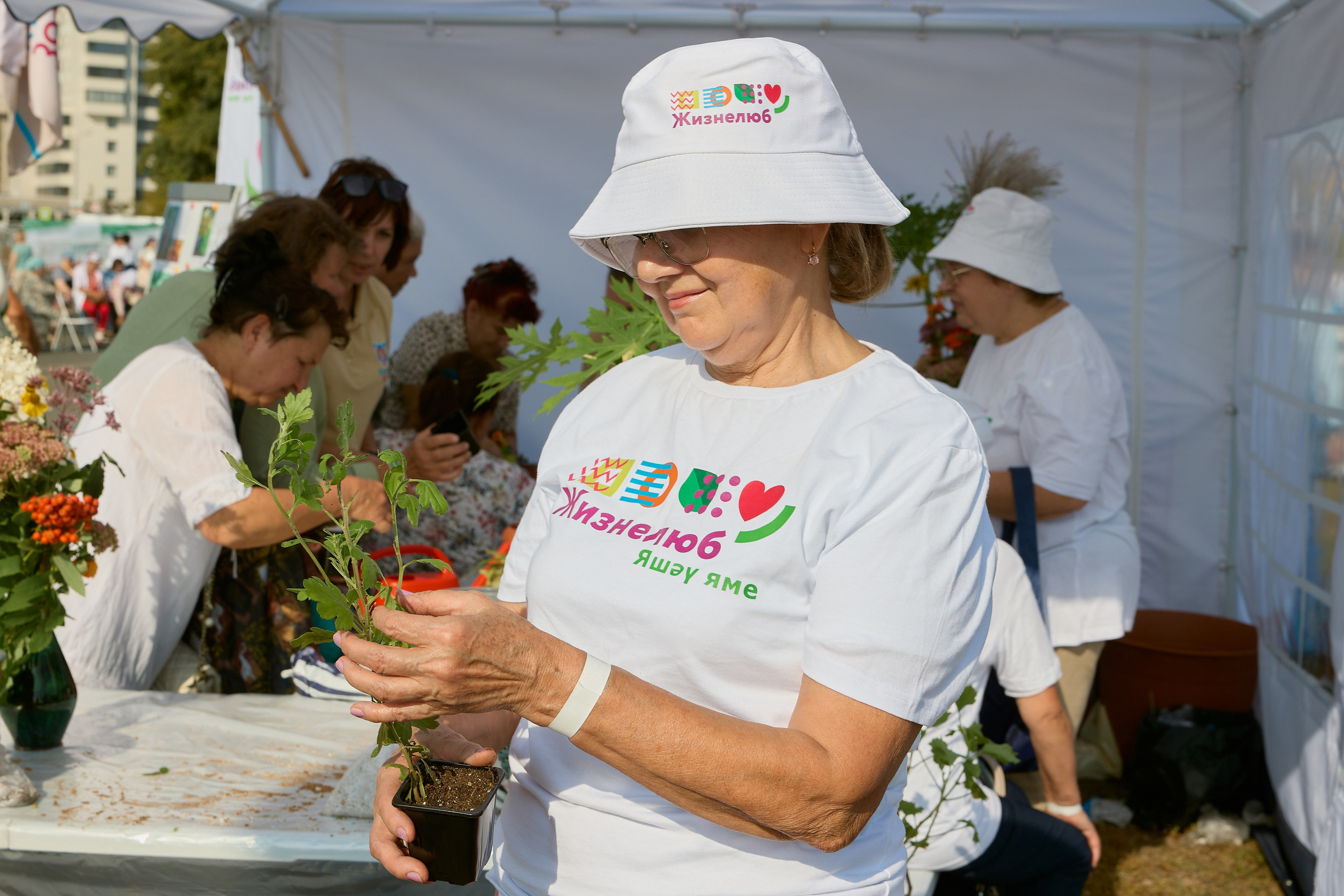 Фестиваль ЖИЗНЕЛЮБ. Мое имя Раиль. Я репортажный фотограф в Казани, так же мой любимый жанр — свадебный фотограф