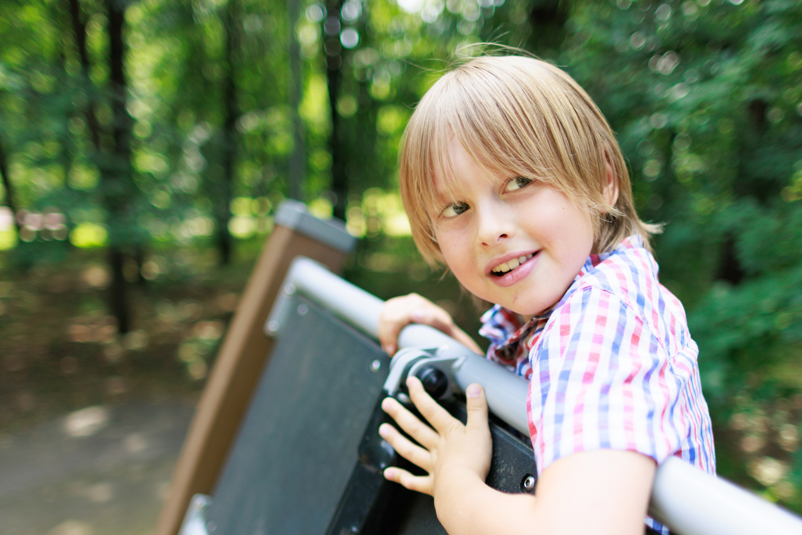 Детская фотосессия на прогулке
