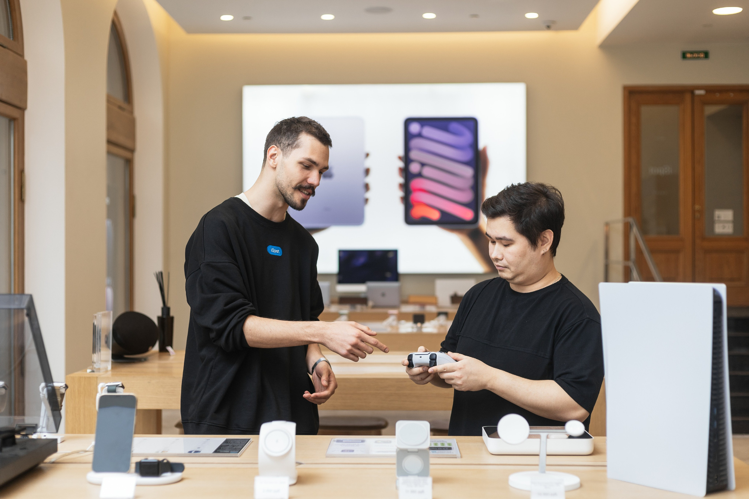 ISpot. Фотограф в Санкт-Петербурге Андрей Пенков