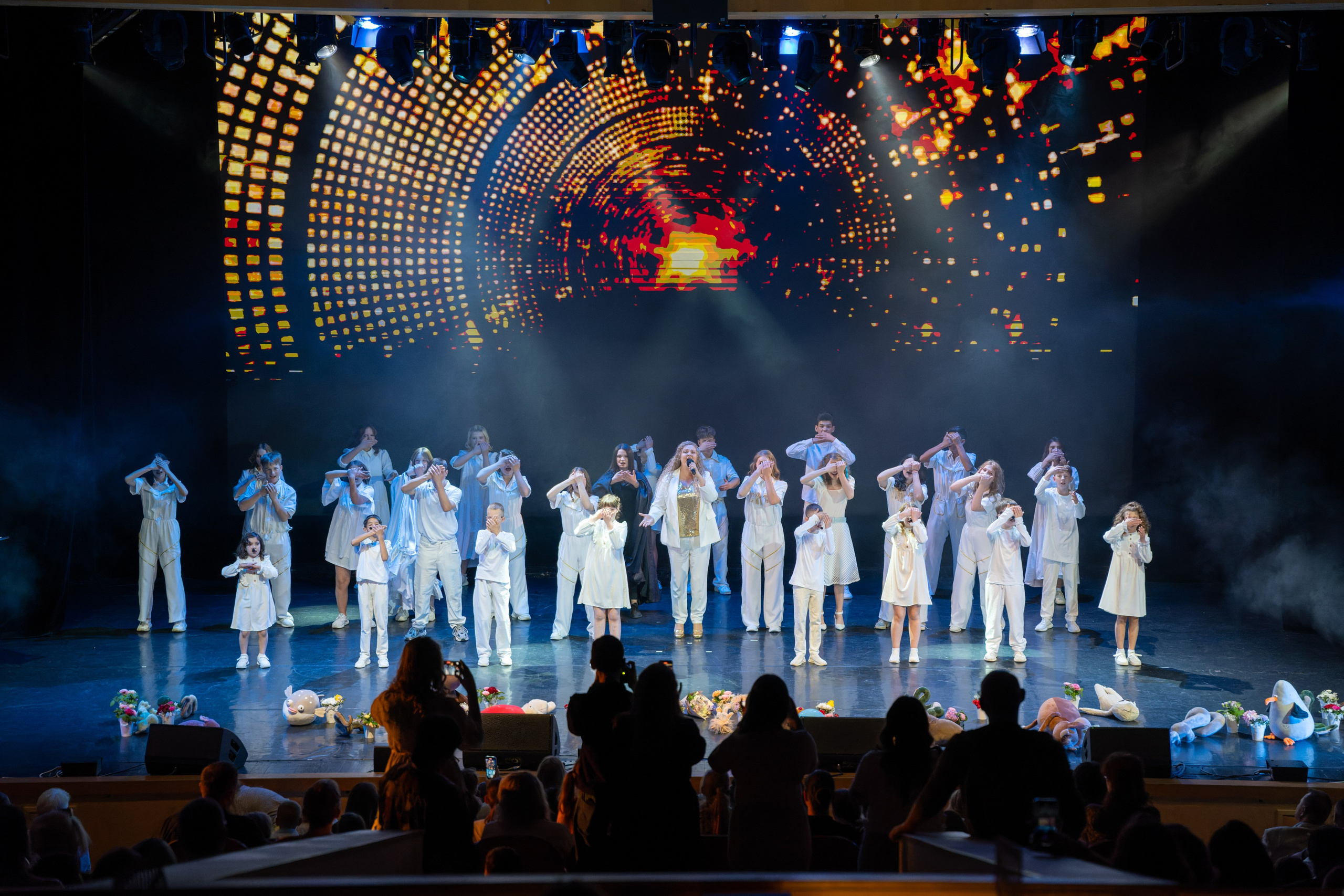 Съёмка благотворительного спектакля «Новая история деревянного мальчика». «Студия DRONAVT`s» — видеосъёмка и фотография г. Москва