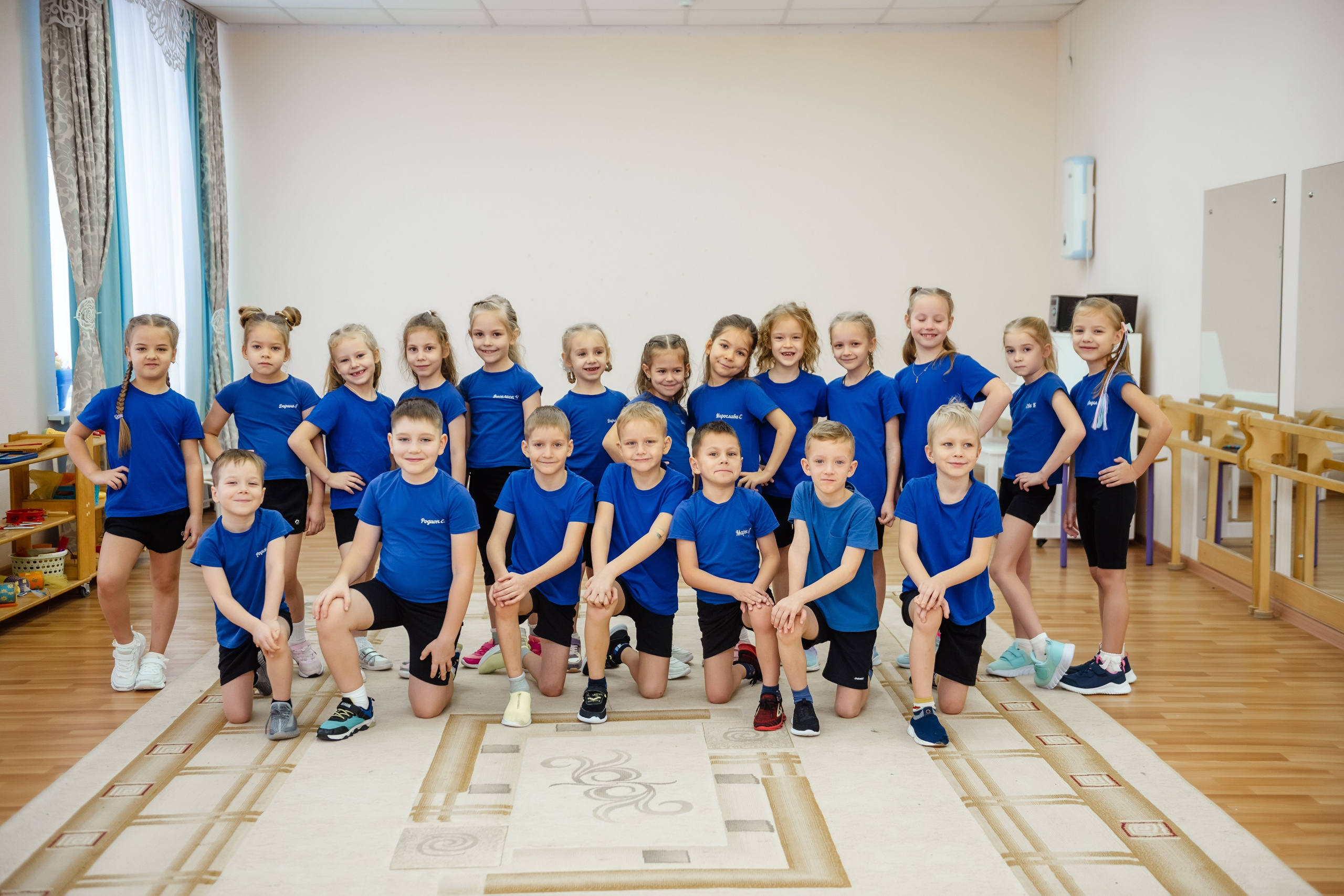 Для выпускных альбомов. Дом детской фотографии Арсюткиной Наталии™