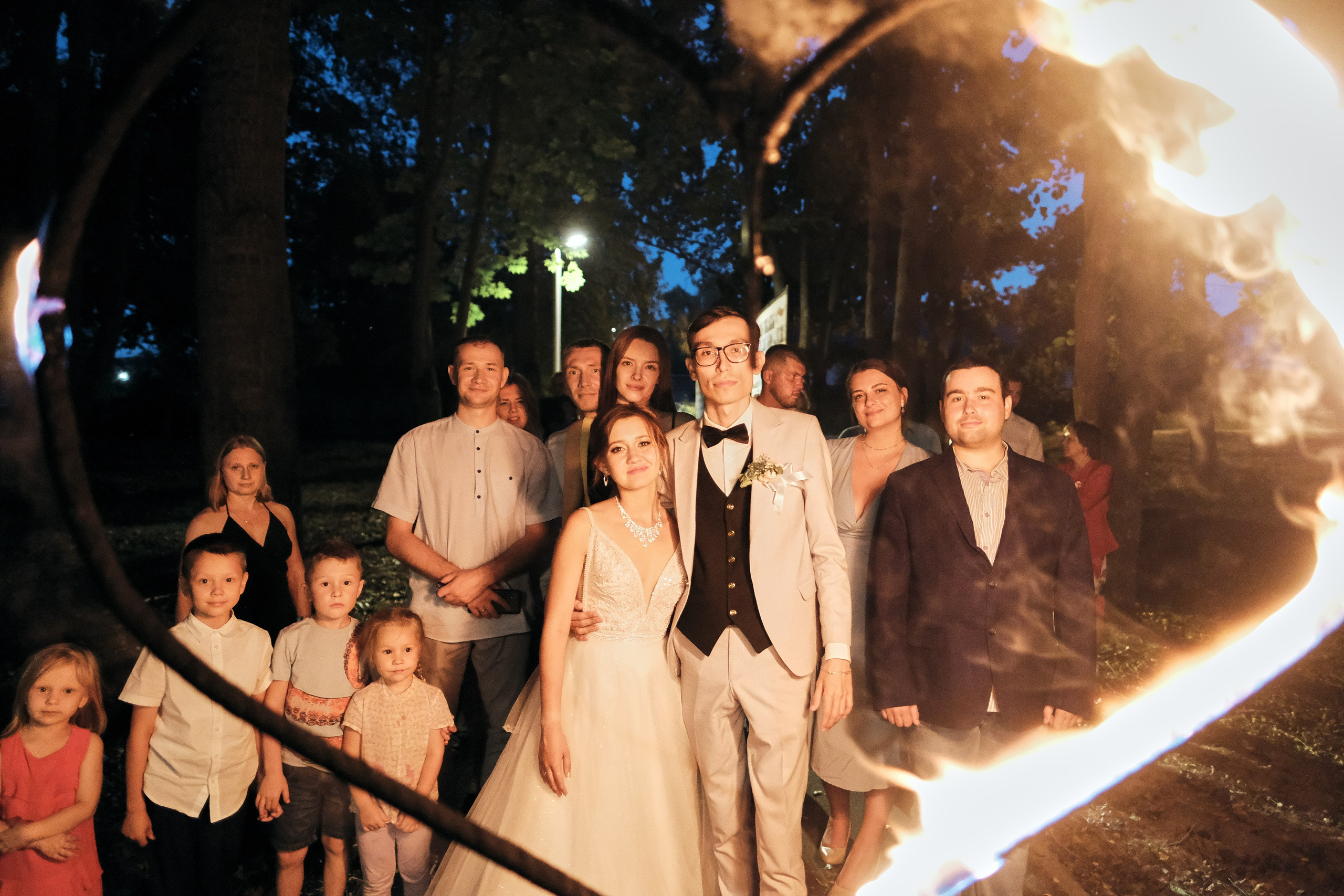 Свадьбы. Привет! Меня зовут Слава Кравец, я репортажный фотограф в Московском регионе