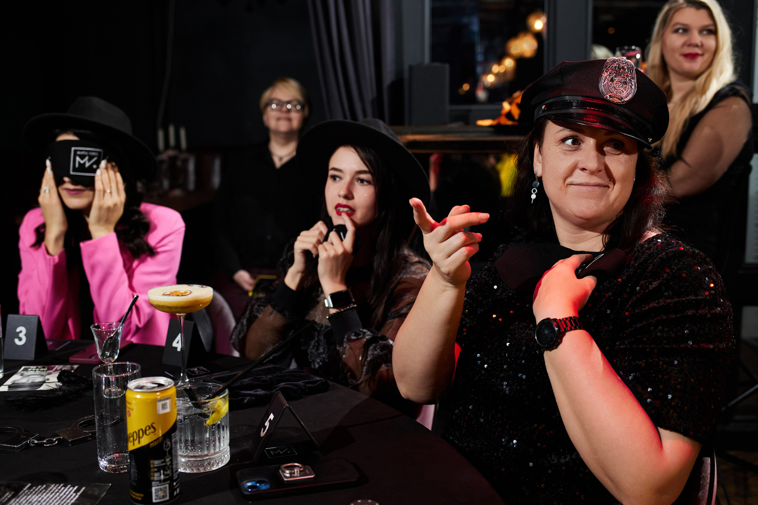 Клубные. Свадебная, репортажная фотосъемка и видеосъемка в Минске. Илья и Юлия Ширмановы. Фотограф | Видеограф | Минск