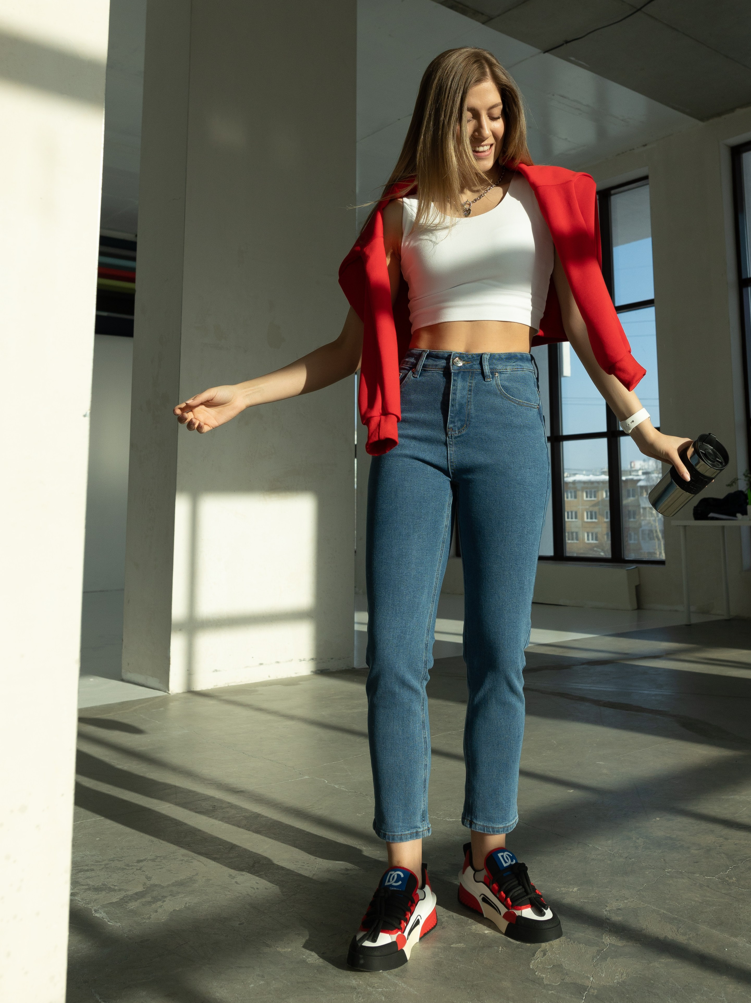 Джинсы для WB. Женский фотограф в Екатеринбурге Марина Логинова