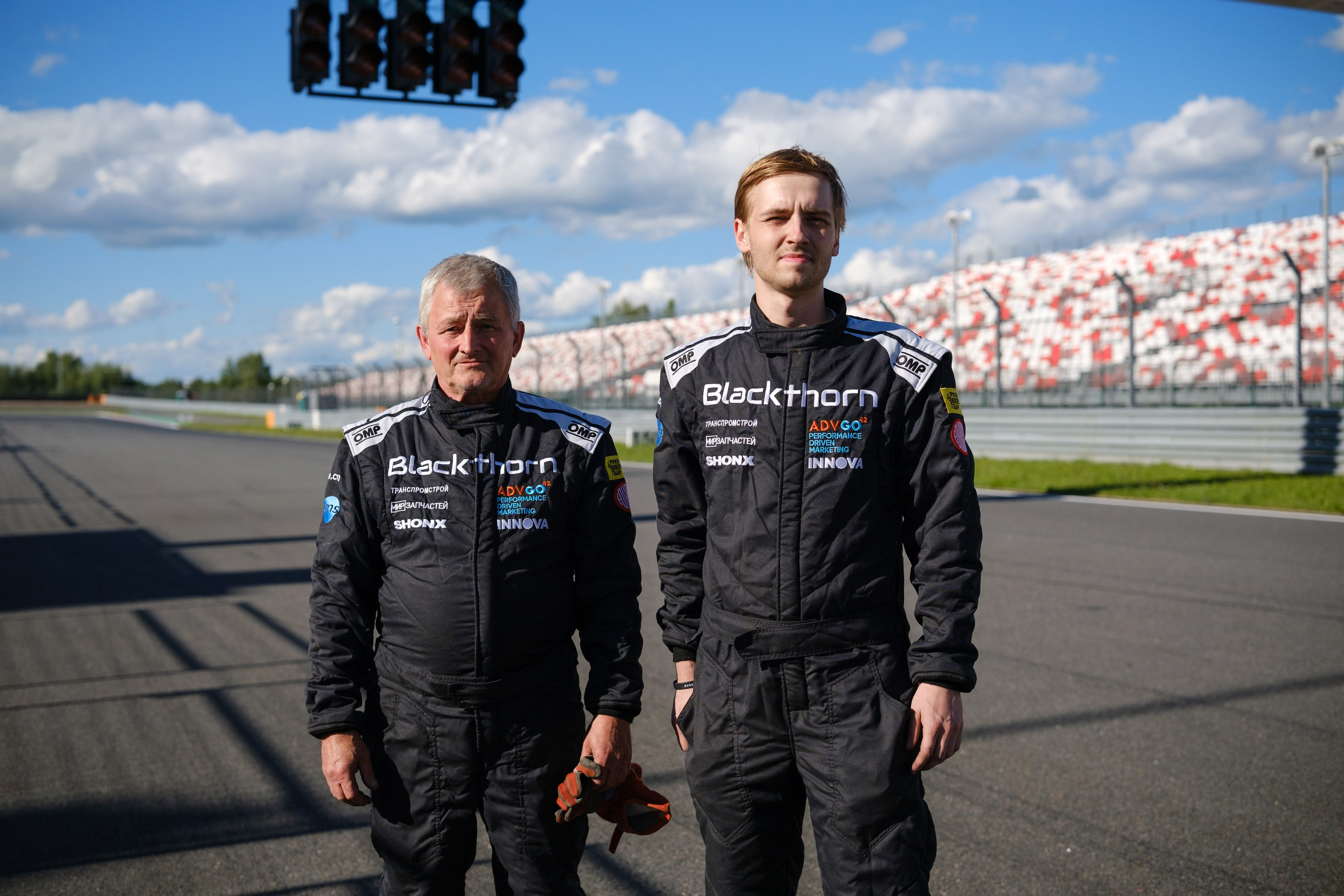 Российская серия гонок на выносливость. Авто и мотоспорт — фотограф Антон Медведев iCoguar