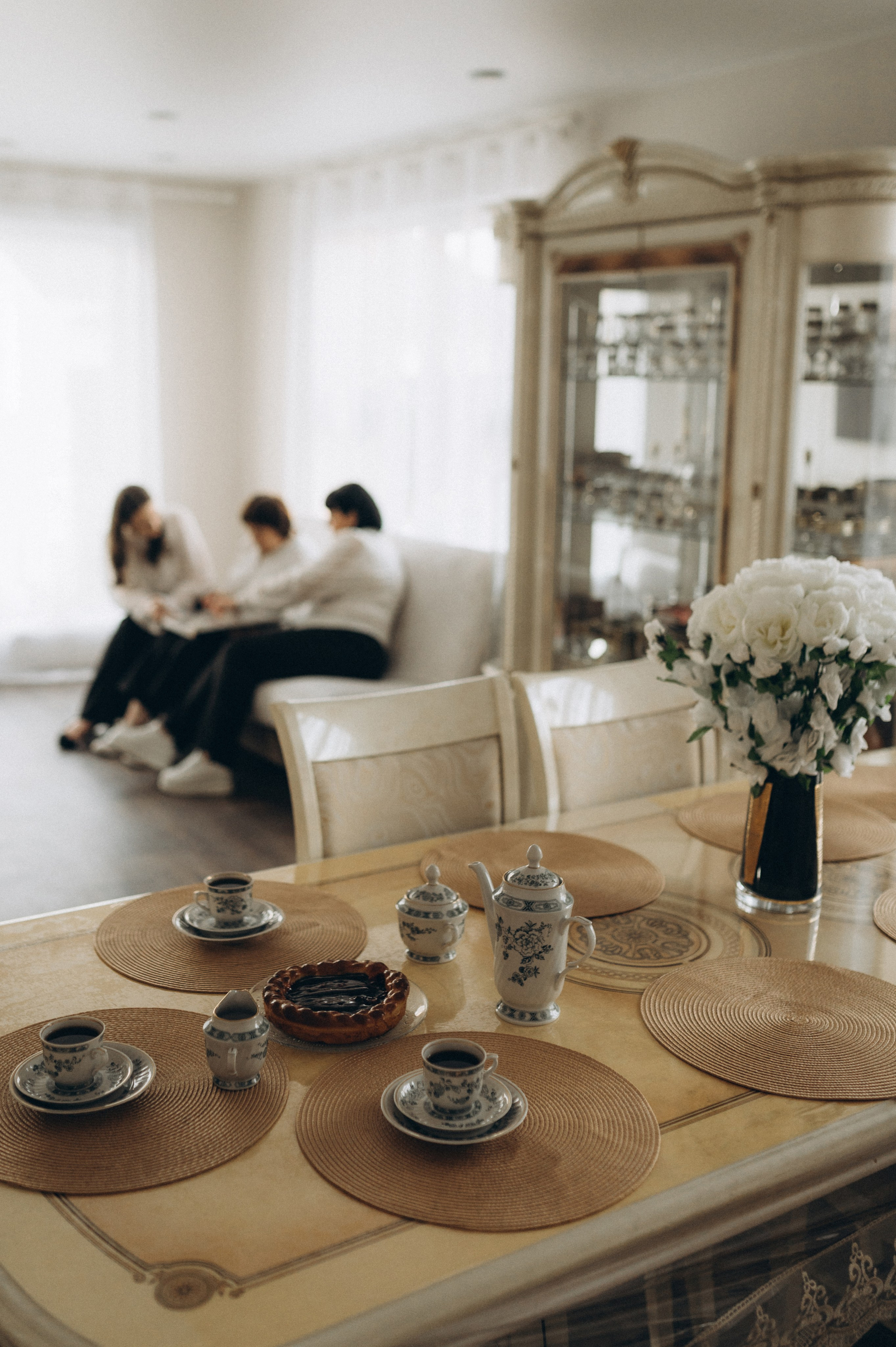 Три поколения женской энергии. Семейный фотограф в Новосибирске Женя Индрикова