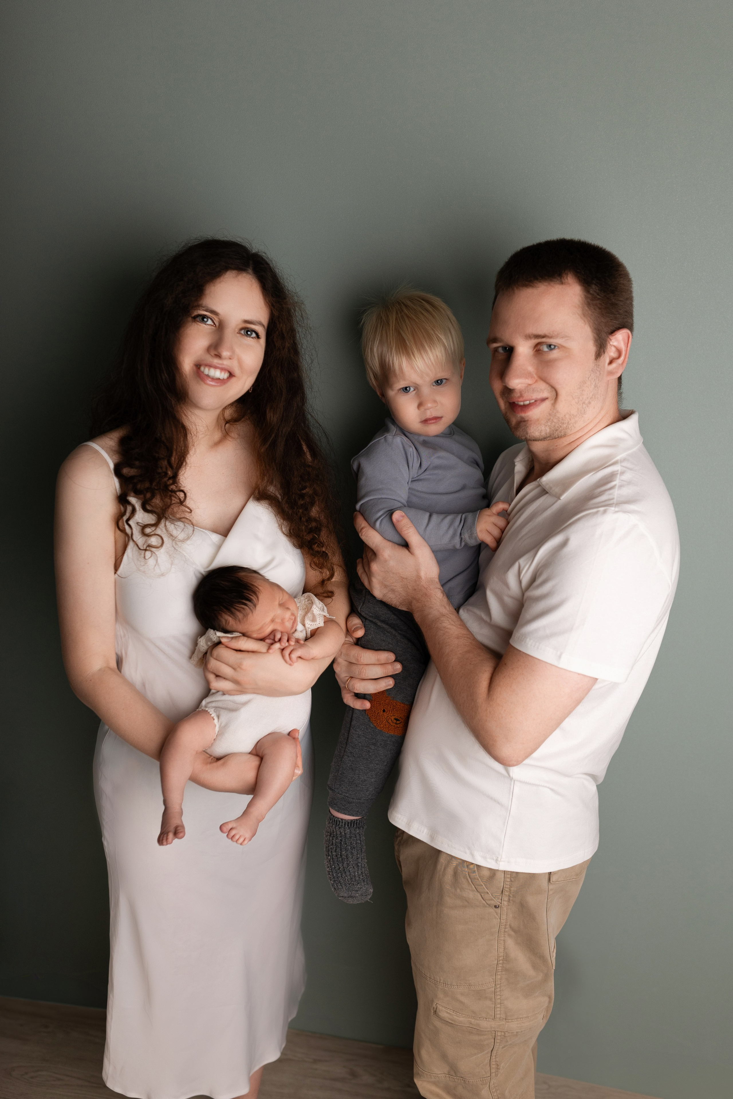 Полина. Лилия Алтухова — фотограф новорожденных в Москве и области