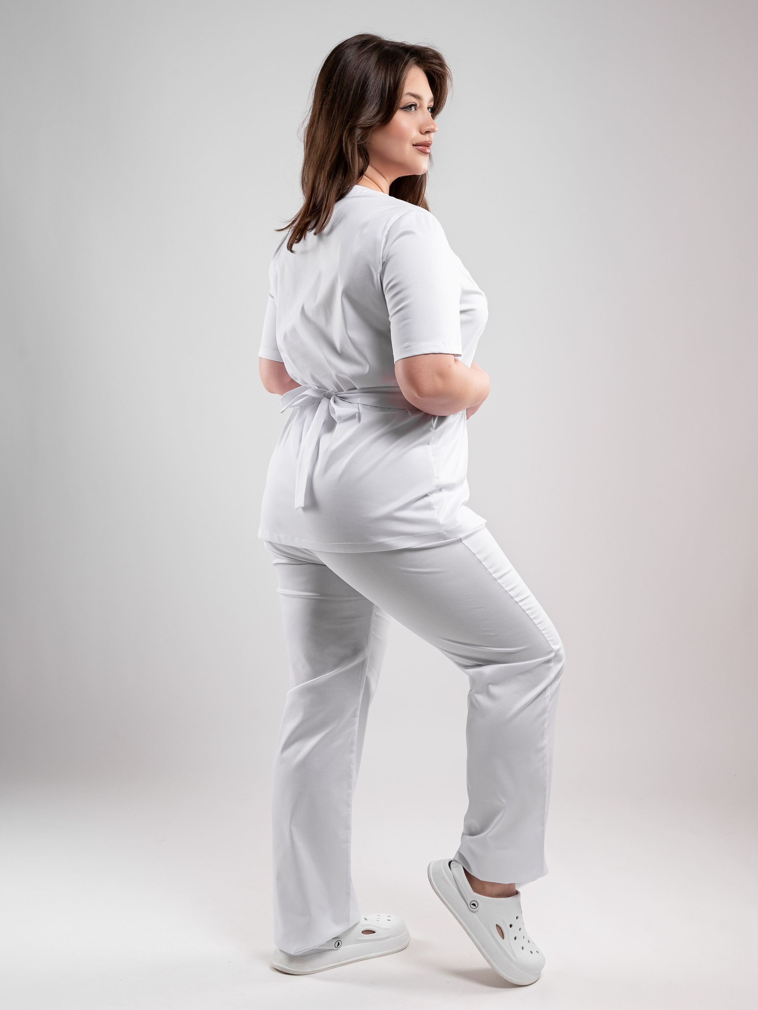 Медицинские костюмы. Предметный фотограф, фото для маркетплейсов Пятигорск, КМВ