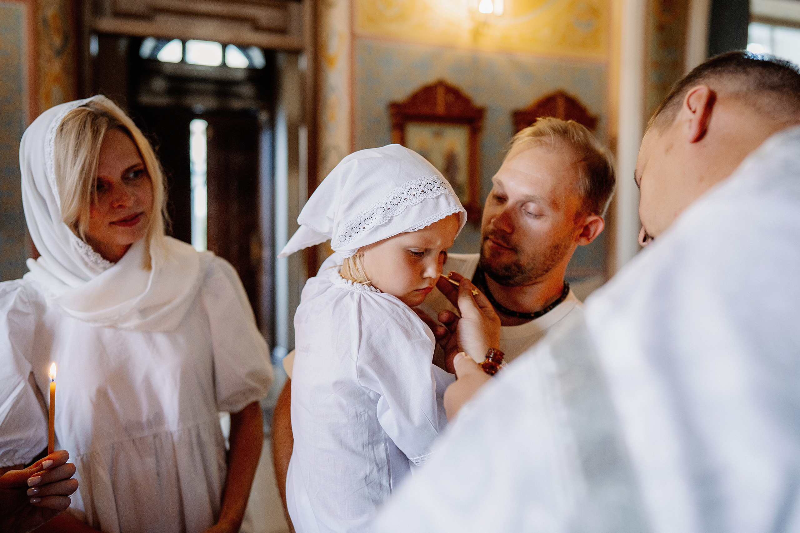Крещение Евы. Фотограф на Крещение и Венчание в Красноярске Рамазанова Юлия