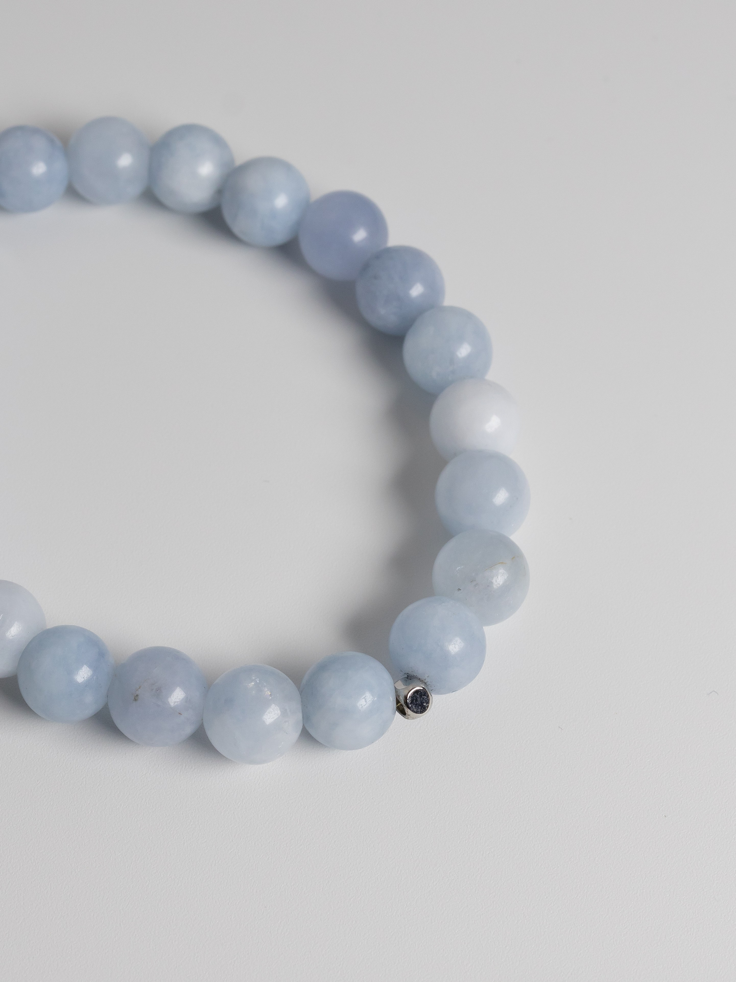 Браслеты камень. Фотограф в Краснодаре Арина Кудряшова