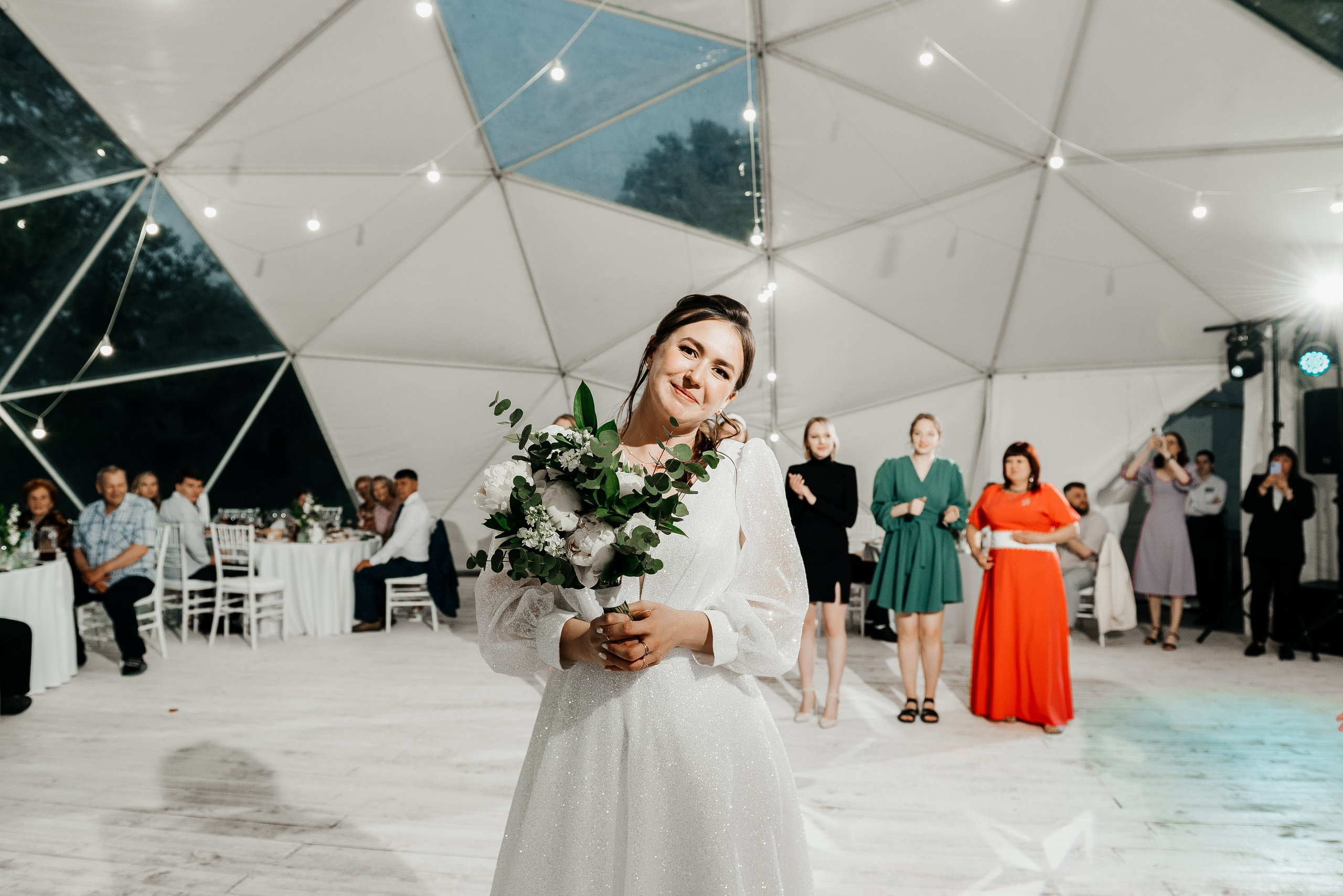 Свадебный фотограф в Екатеринбурге. Свадебная фотосъемка. Свадебный фотограф в Екатеринбурге