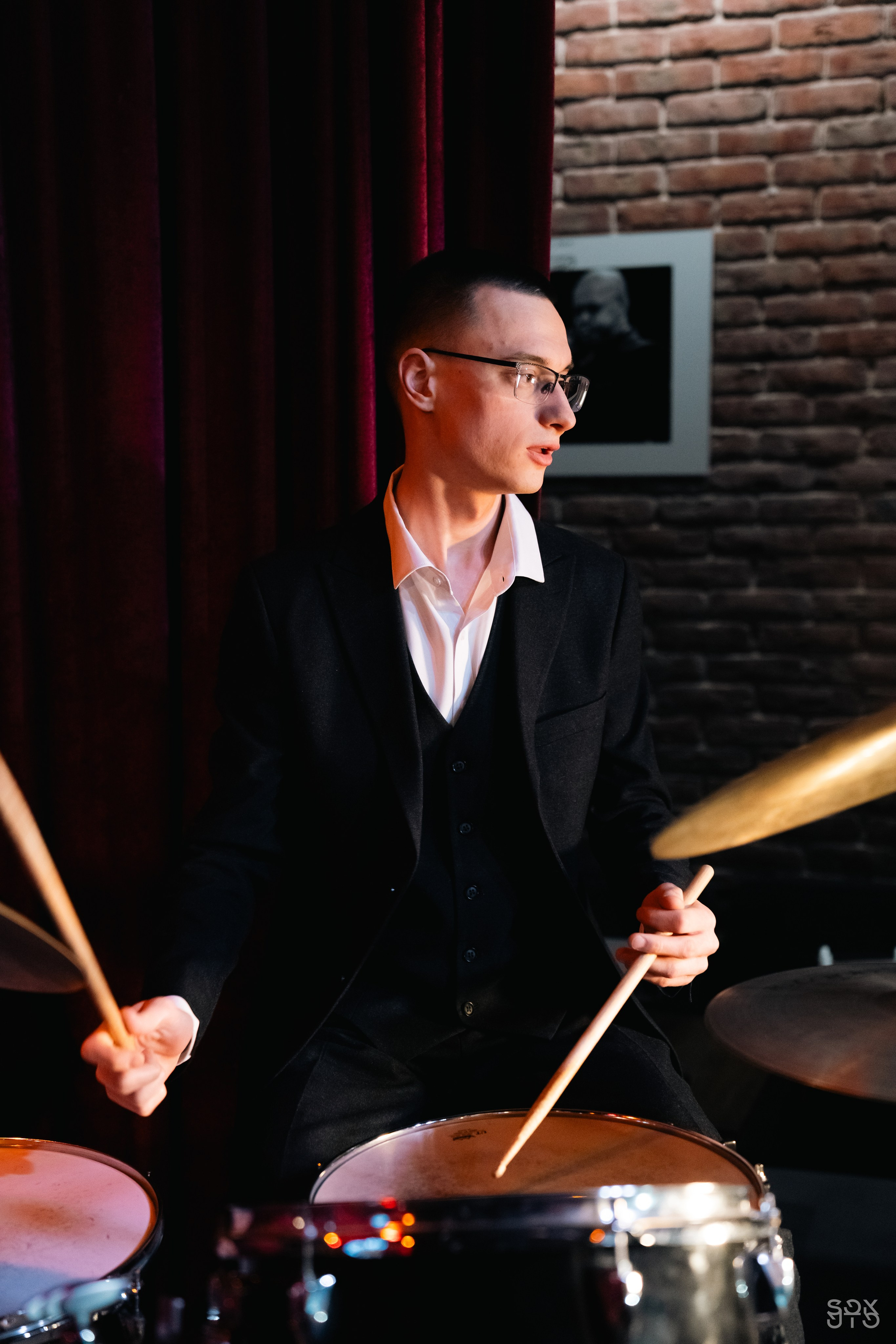 Видеопродакшн BACKED ROLL