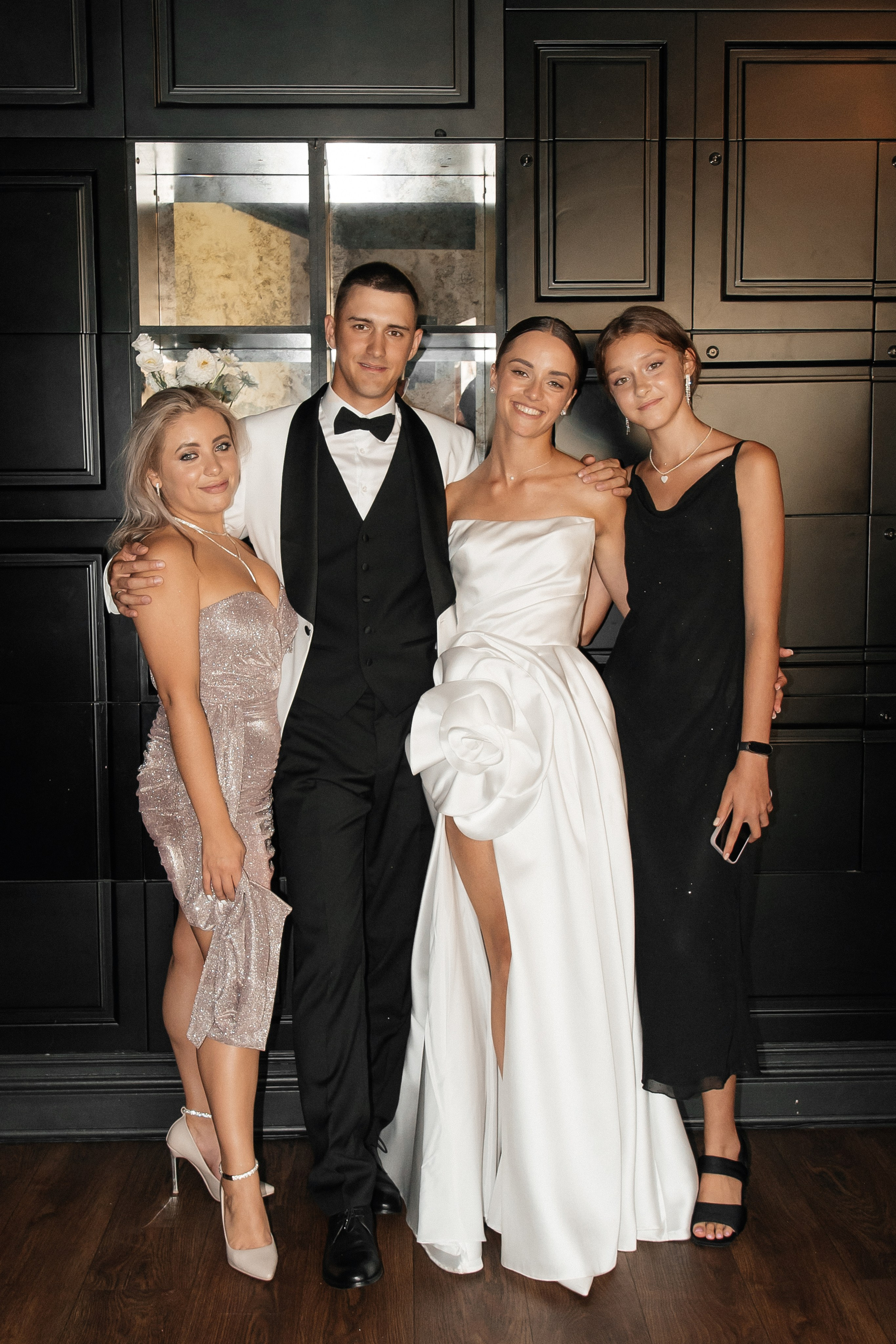 АНОНС. Мария — Свадебный фотограф