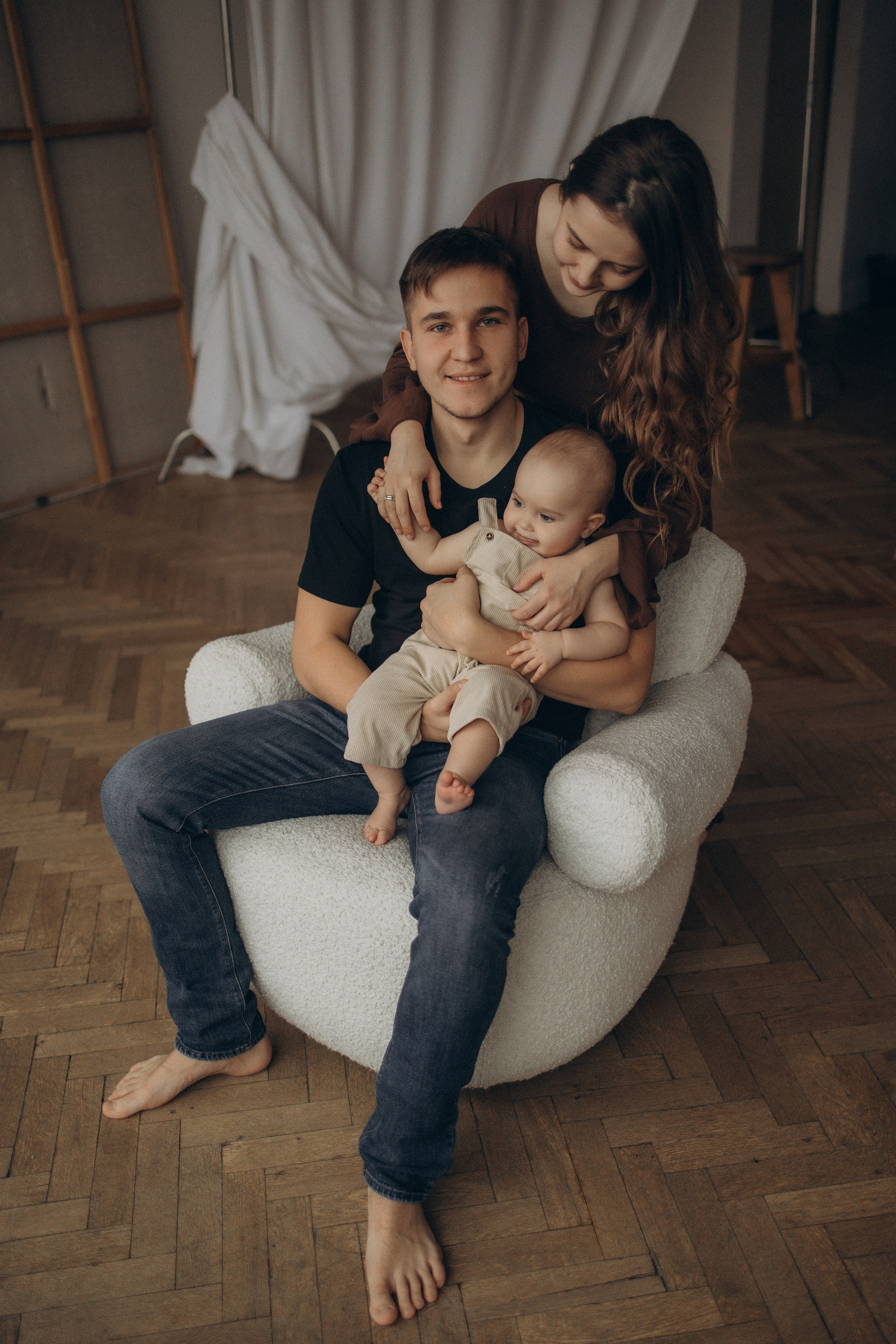 Настя, Никита и малышка Мира. Фотокарточки о вас и о большой любви!