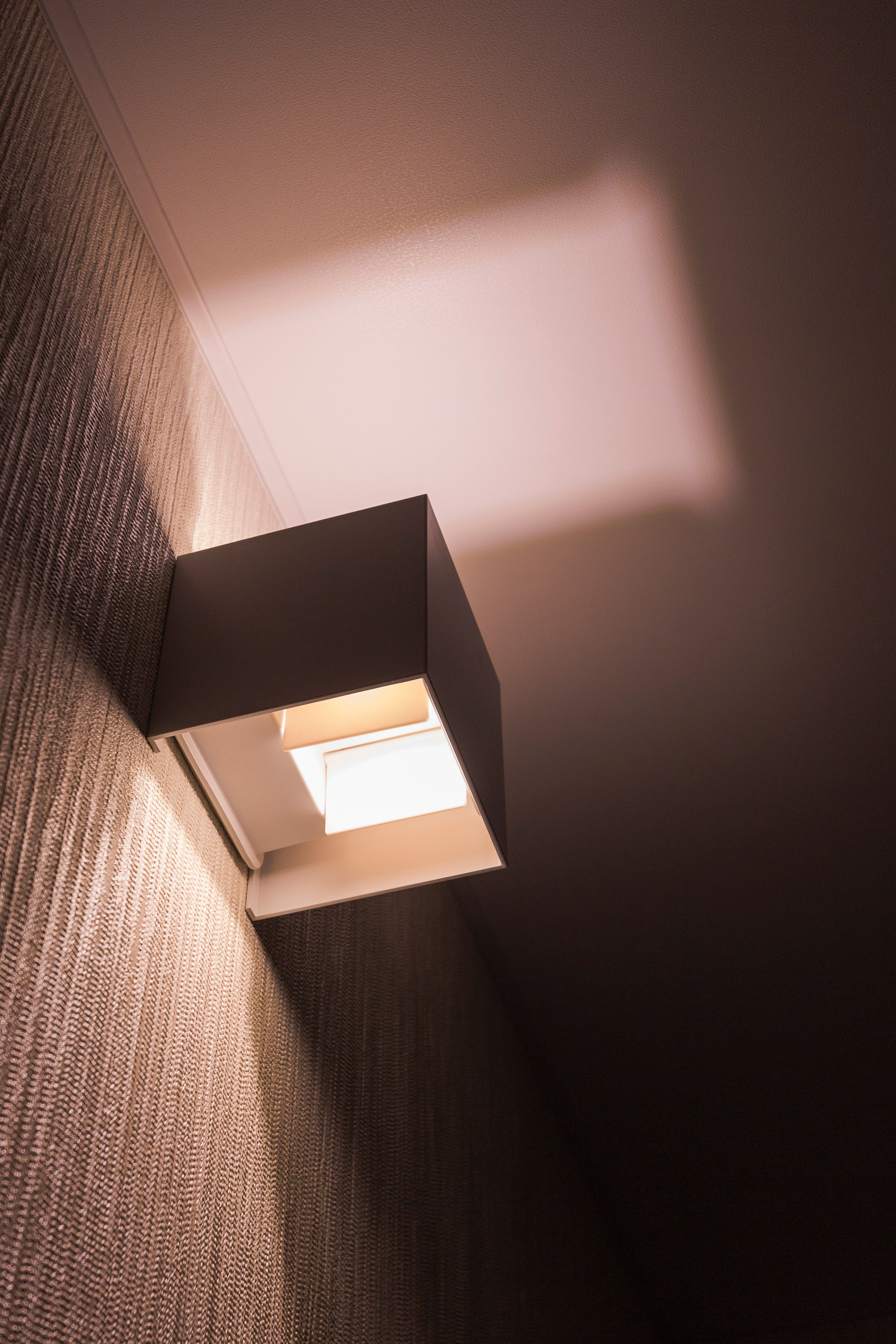 Crystal Lux CLT светильник светодиодный настенный