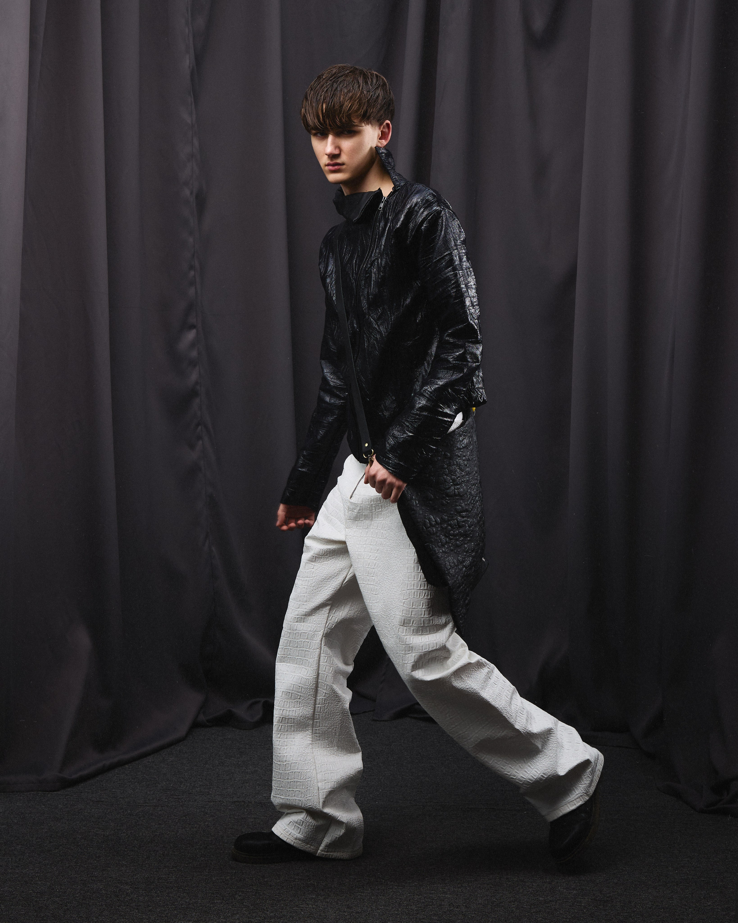 За минуту до показа / first episode. Gofman Roman — photographer