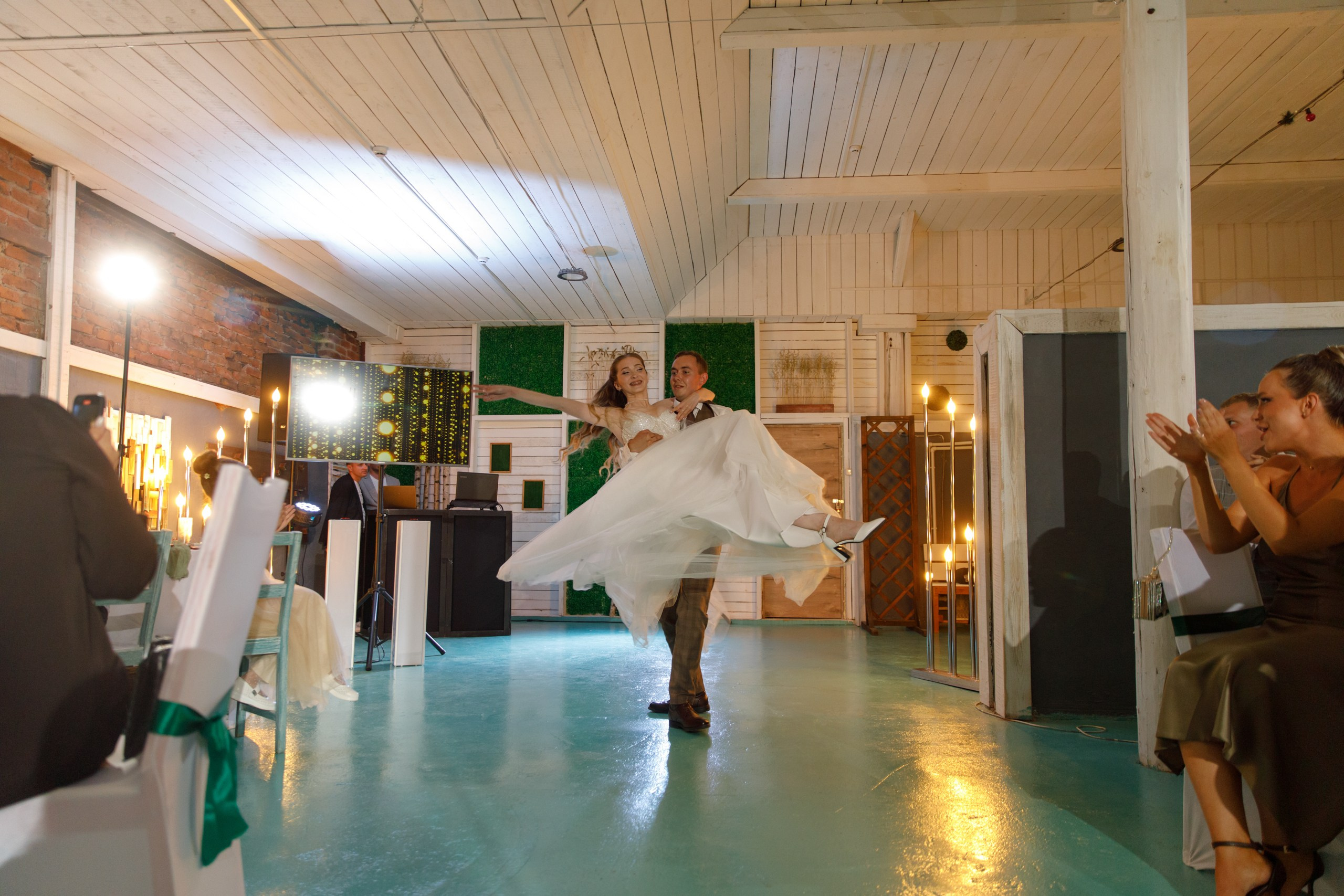 Feels. Свадебный фотограф в Ярославле Анастасия Архипова