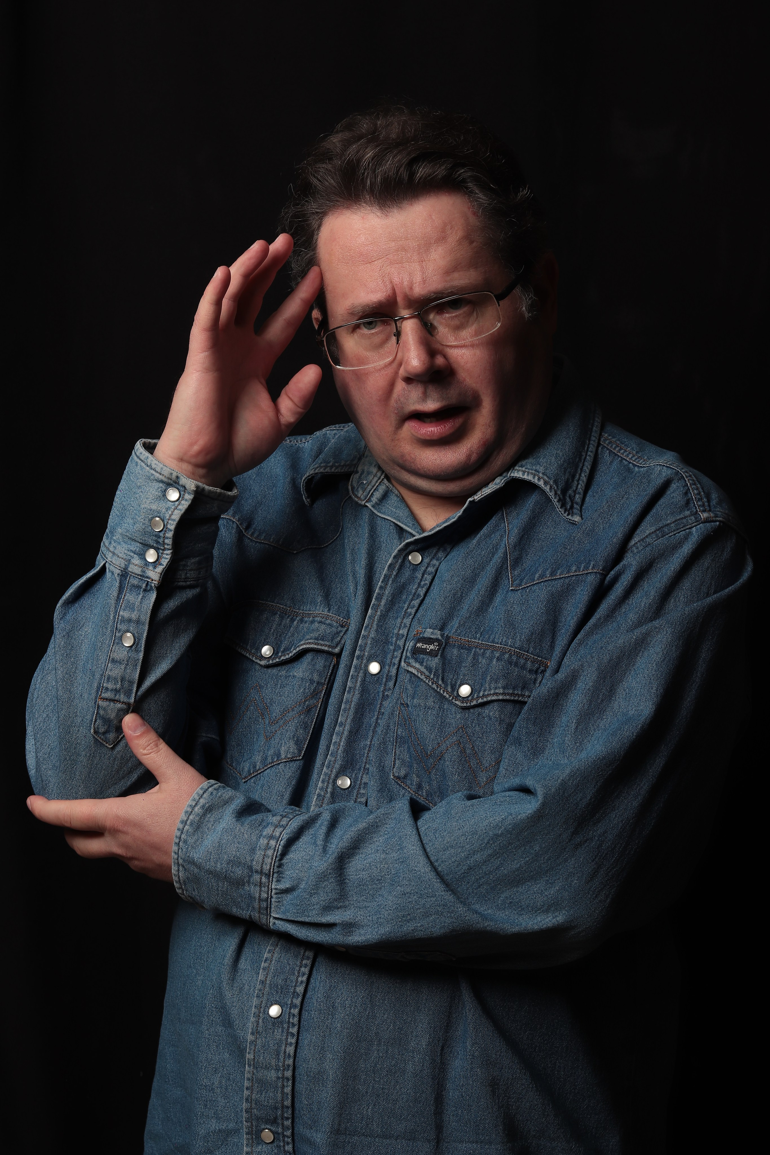 Илья Корягин, актер, актёр дубляжа, модель