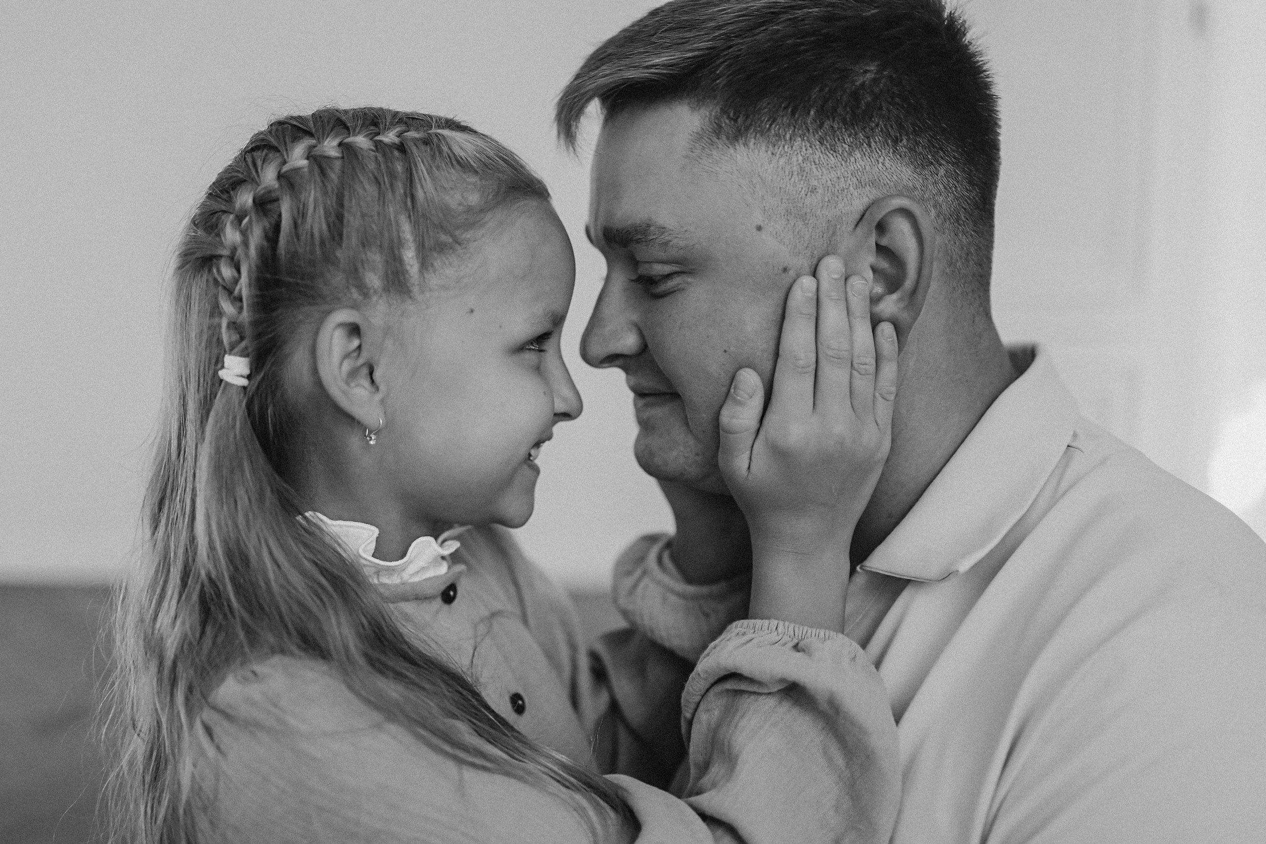 Квартира (беременность). Семейный фотограф Тюмень, фотограф на роды Салмина Мария