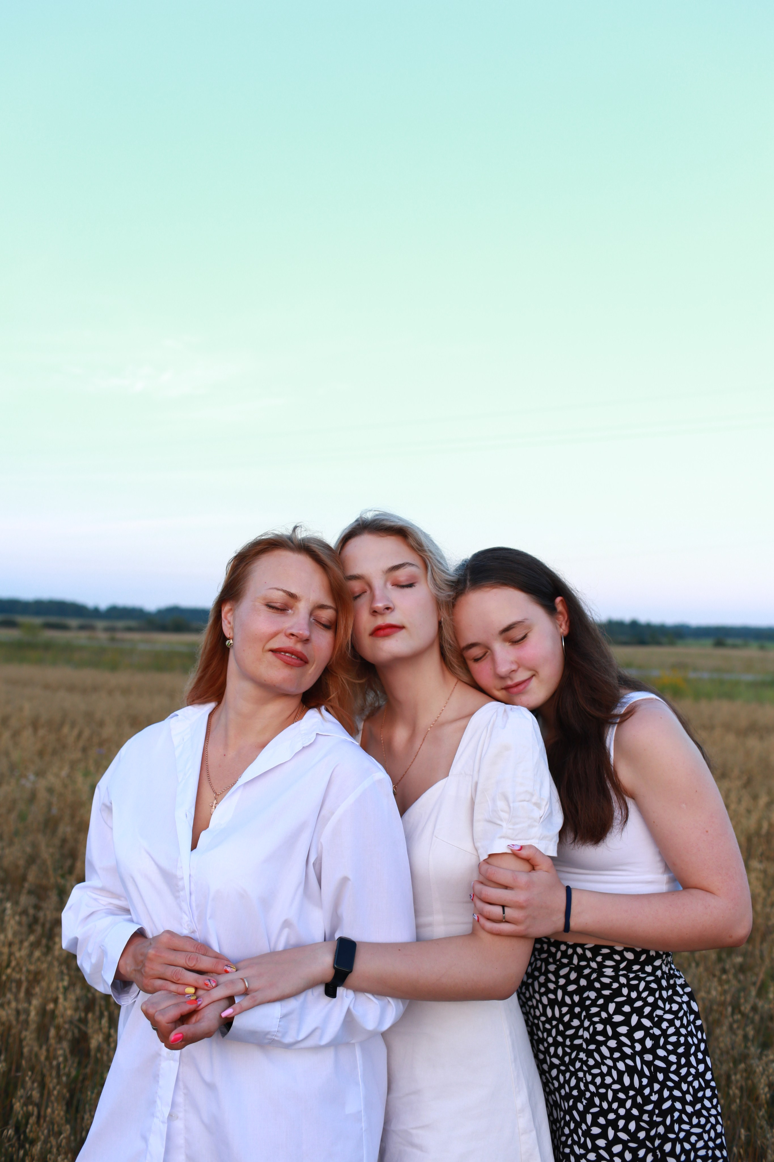 Семейная фотосессия на природе. Женский и семейный фотограф в Москве и Юхнове Татьяна Анисимова