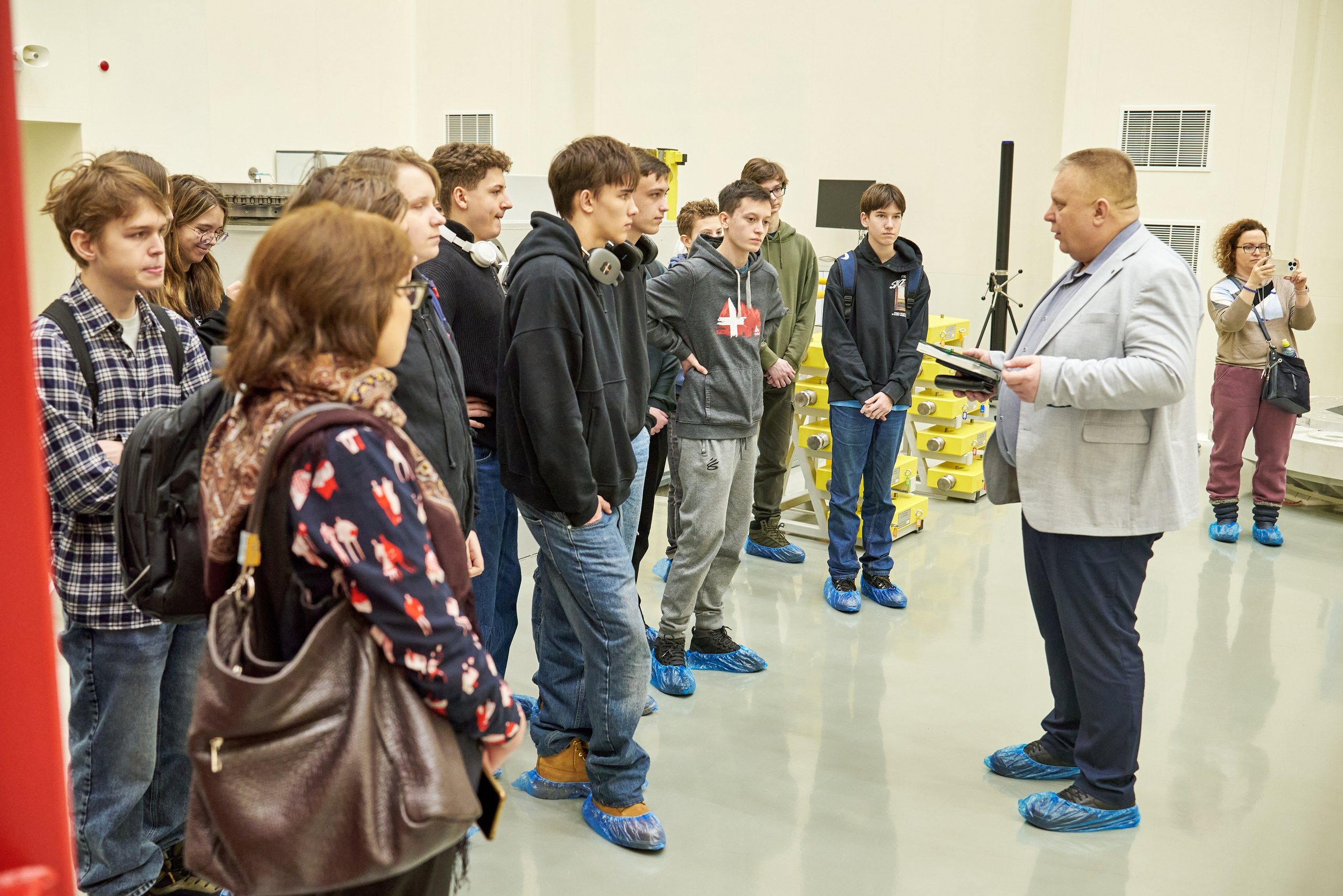 Экскурсия в «Газпром Космические системы». Фотограф Щёлково