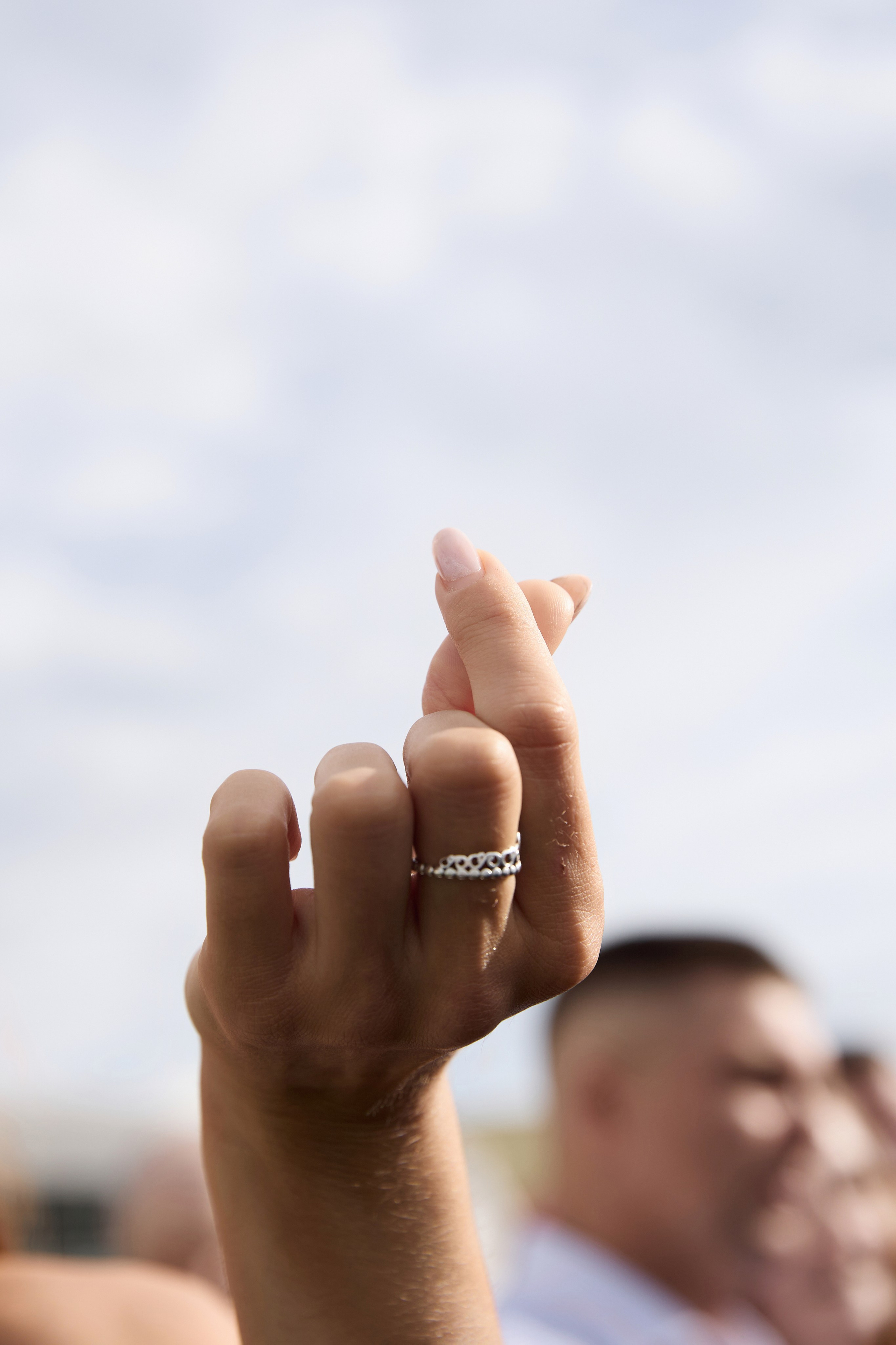 Мы рождены, чтобы сиять. Обо мне