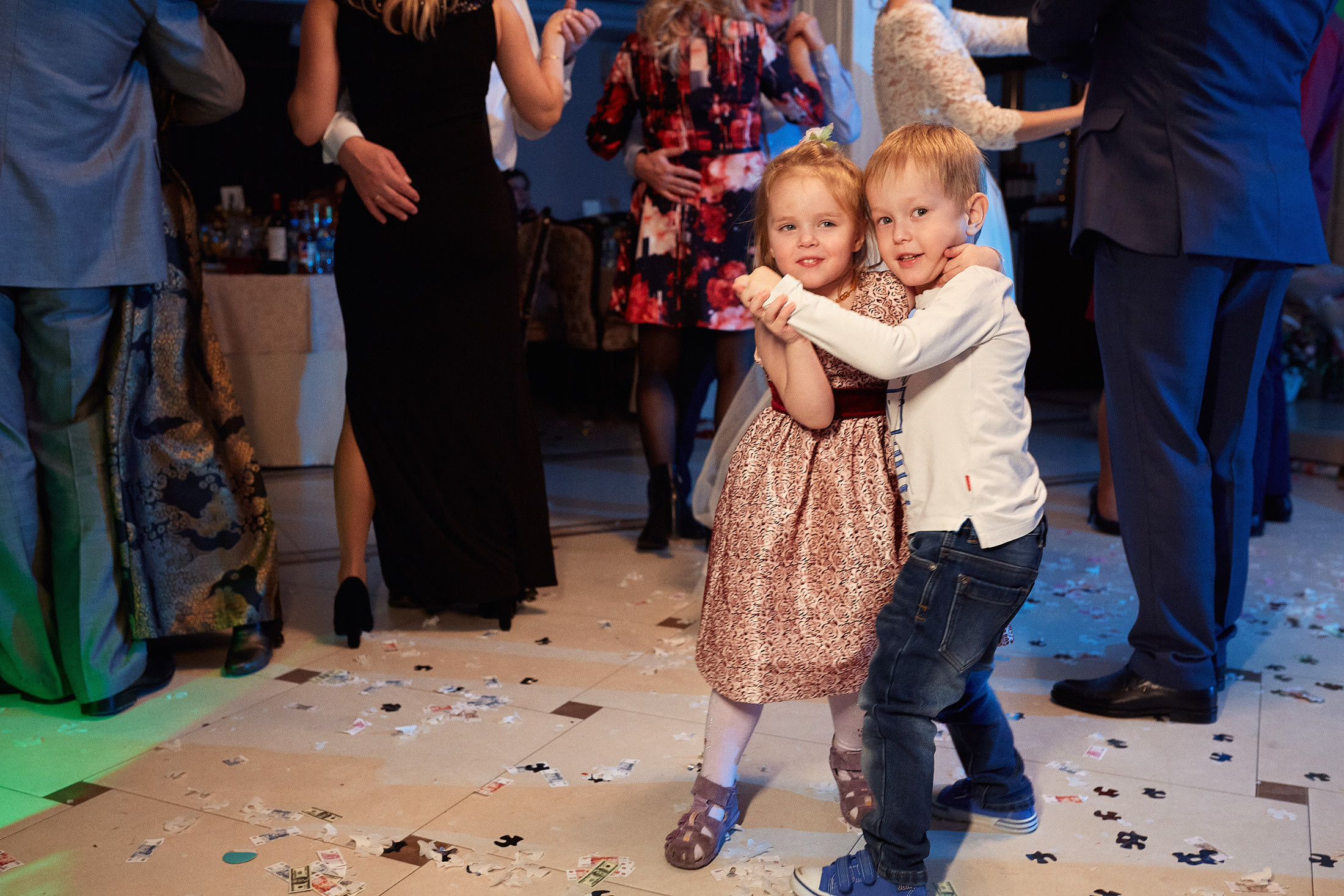 Съёмка свадьбы в красивой усадьбе. Свадебный фотограф Антон Артюшин. Работаю в Нижнем Новгороде и Москве