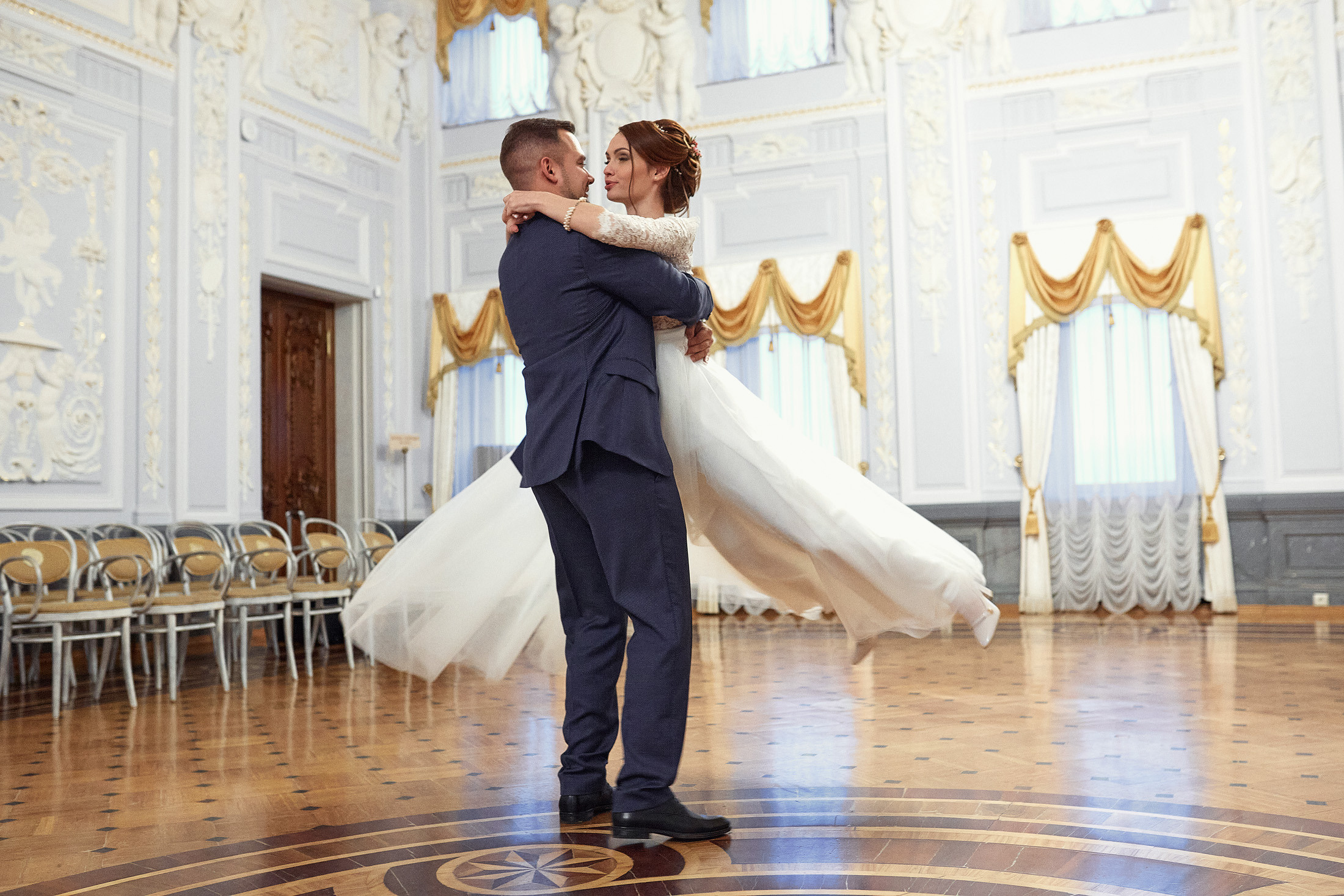 Съёмка свадьбы в красивой усадьбе. Свадебный фотограф Антон Артюшин. Работаю в Нижнем Новгороде и Москве