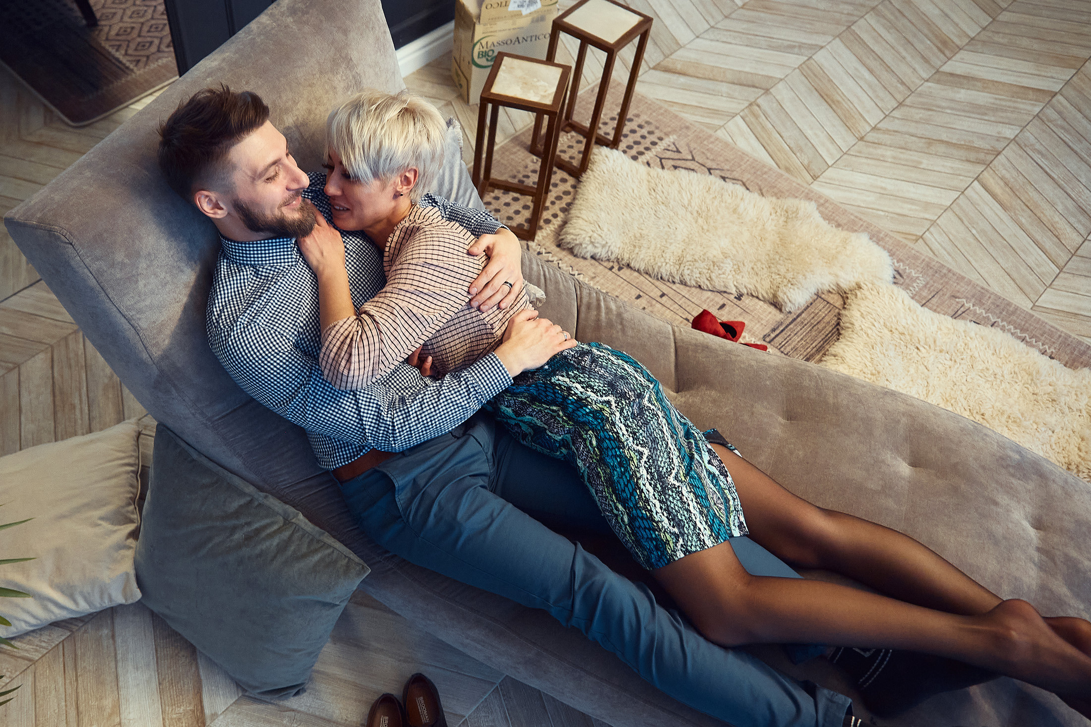 Фотосессия в студии для пары. Свадебный фотограф Антон Артюшин. Работаю в Нижнем Новгороде и Москве