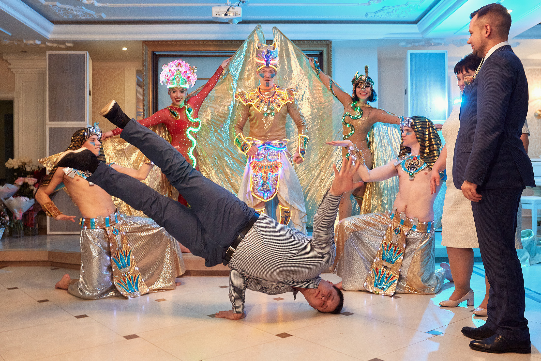 Съёмка свадьбы в красивой усадьбе. Свадебный фотограф Антон Артюшин. Работаю в Нижнем Новгороде и Москве