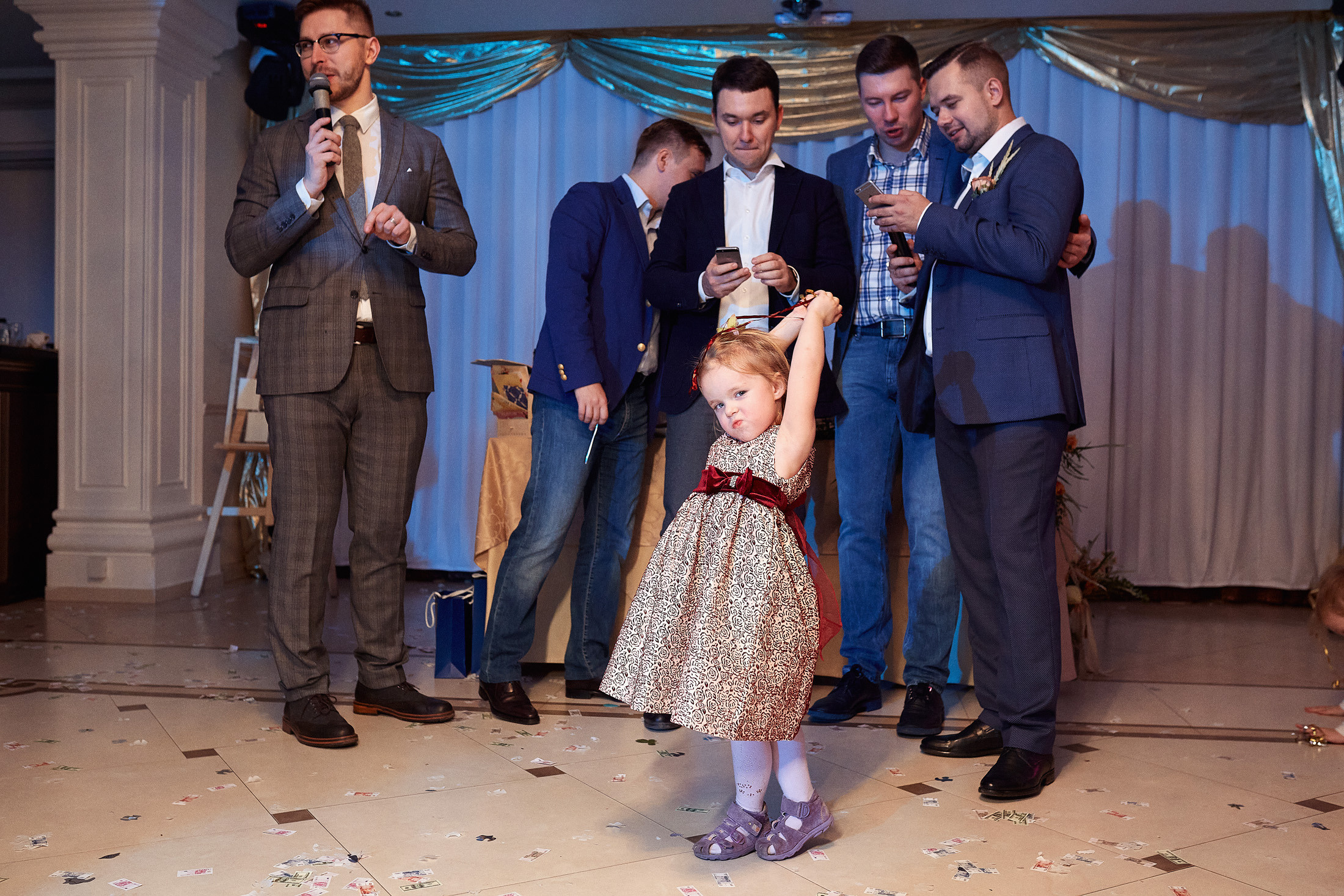 Съёмка свадьбы в красивой усадьбе. Свадебный фотограф Антон Артюшин. Работаю в Нижнем Новгороде и Москве