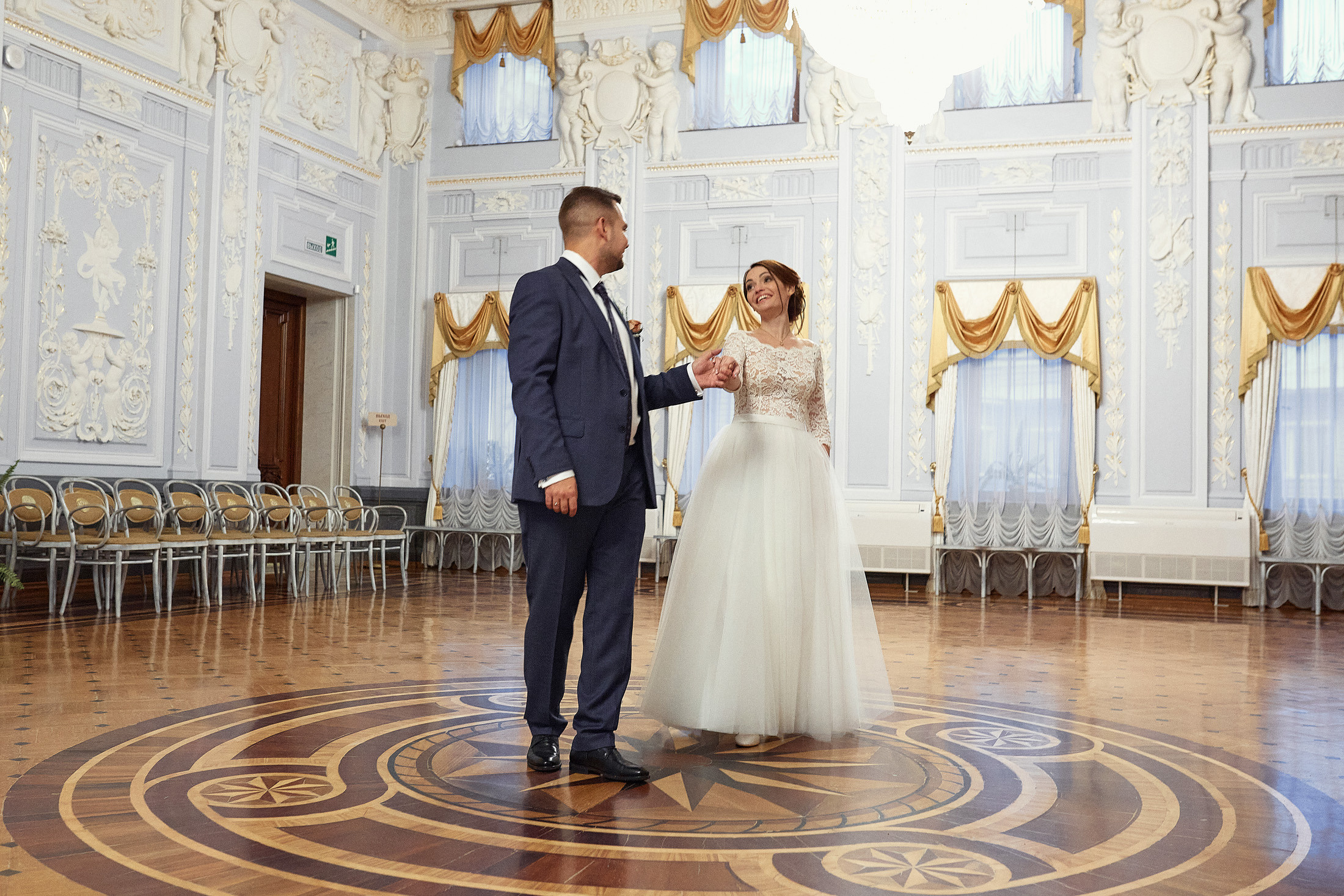 Съёмка свадьбы в красивой усадьбе. Свадебный фотограф Антон Артюшин. Работаю в Нижнем Новгороде и Москве