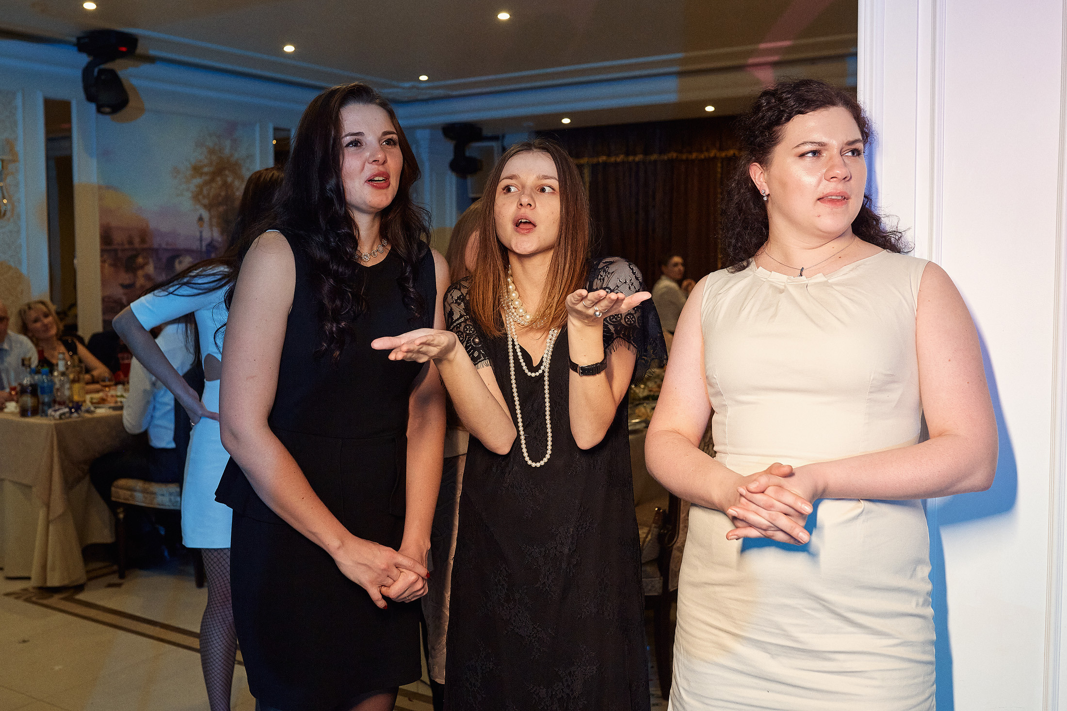 Съёмка свадьбы в красивой усадьбе. Свадебный фотограф Антон Артюшин. Работаю в Нижнем Новгороде и Москве